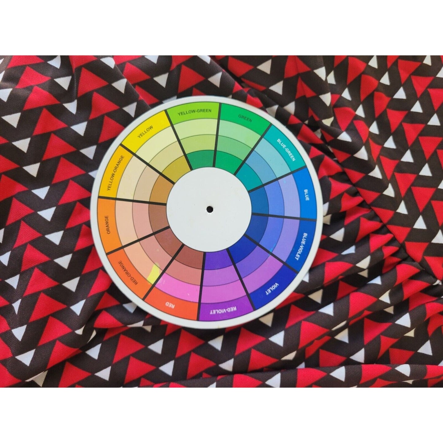 Worthington Womens Top 1X Plus Sleeveless Cowl Neck Red Triangles Poly Blend