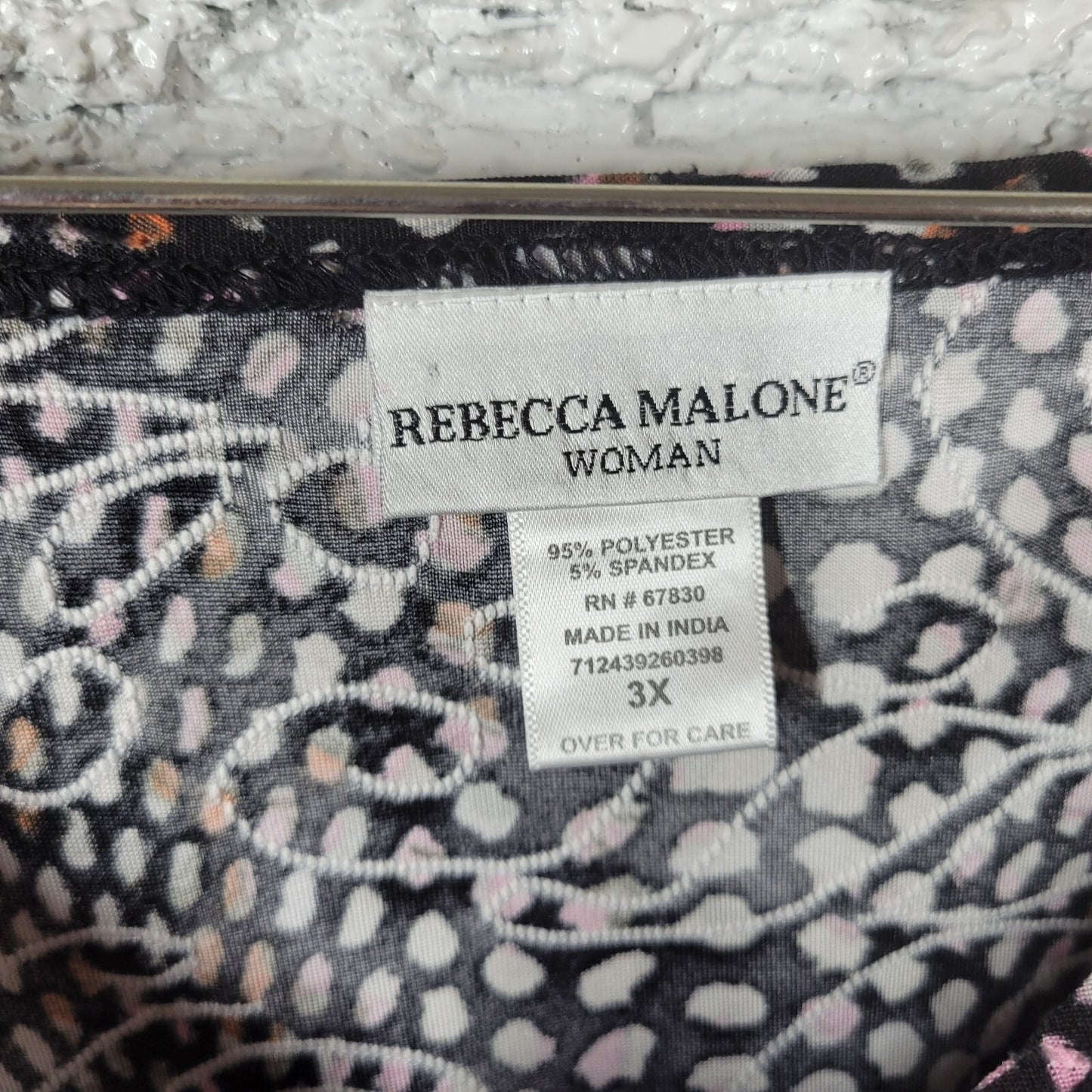 Rebecca Malone Womens Top 3X Plus 3/4 Sleeve Poly Blend Black Pink Watercolor