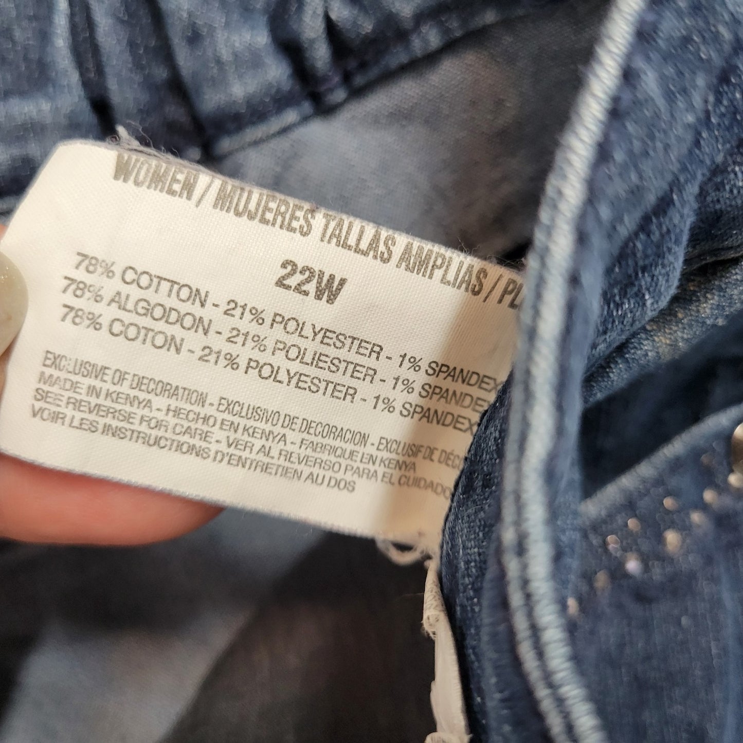 Gloria Vanderbilt Womens Jeans 22W Plus Capri Dark Blue Denim Zip Fly Studded