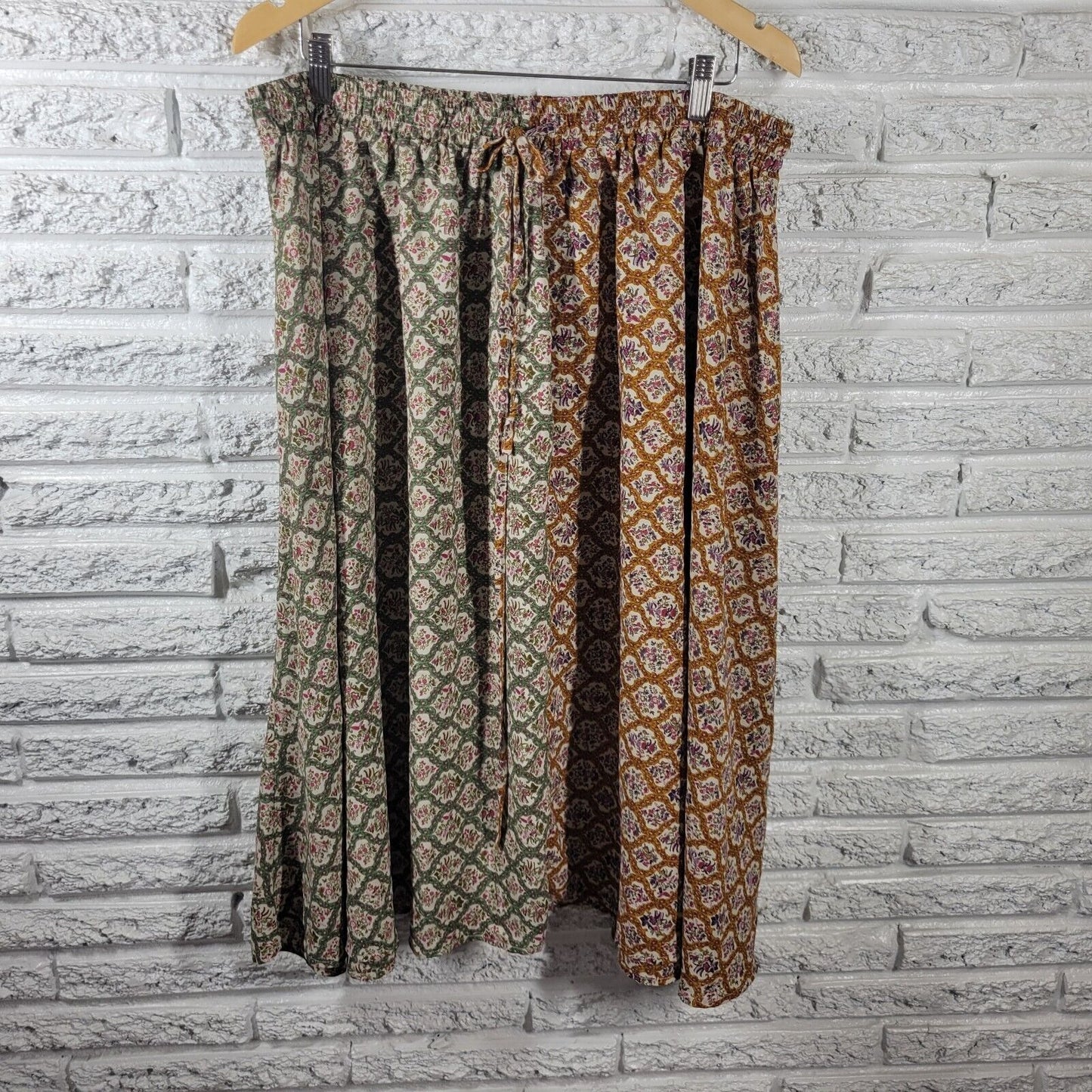 Shein Curve Womens Skirt 4XL Midi Pull On Semi Sheer Green Floral Lightweight