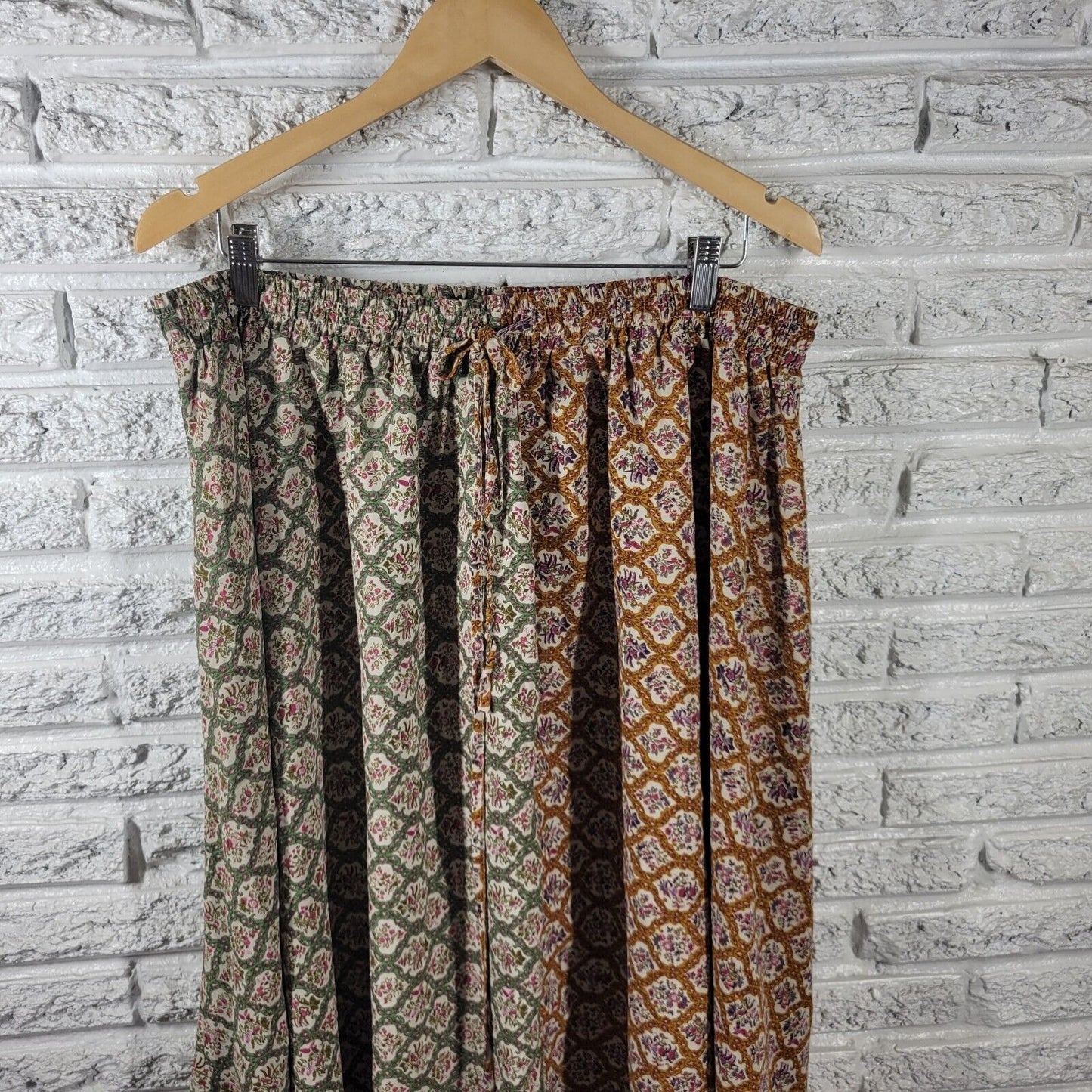 Shein Curve Womens Skirt 4XL Midi Pull On Semi Sheer Green Floral Lightweight