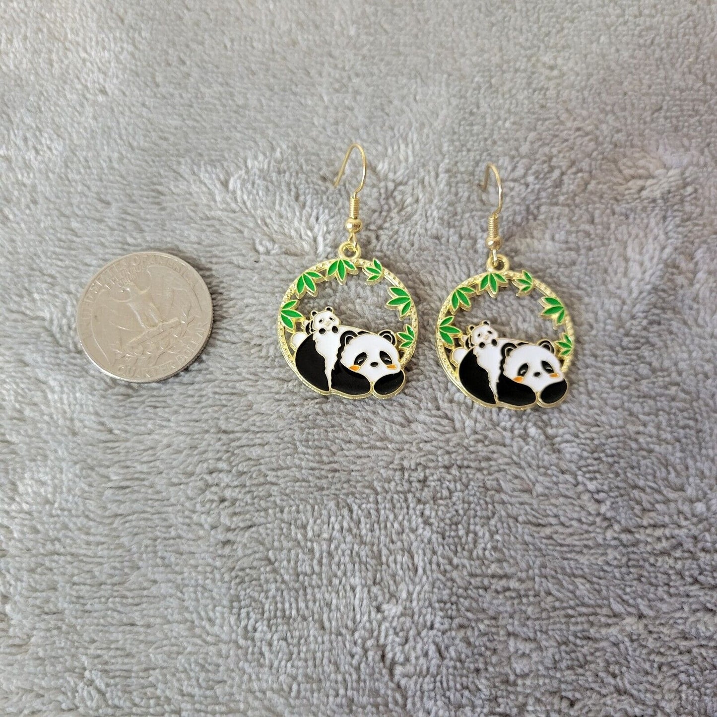 Panda Bear No. 3 Mom Baby Earrings One Pair Gold Tone Hanging Dangle Fish Hook