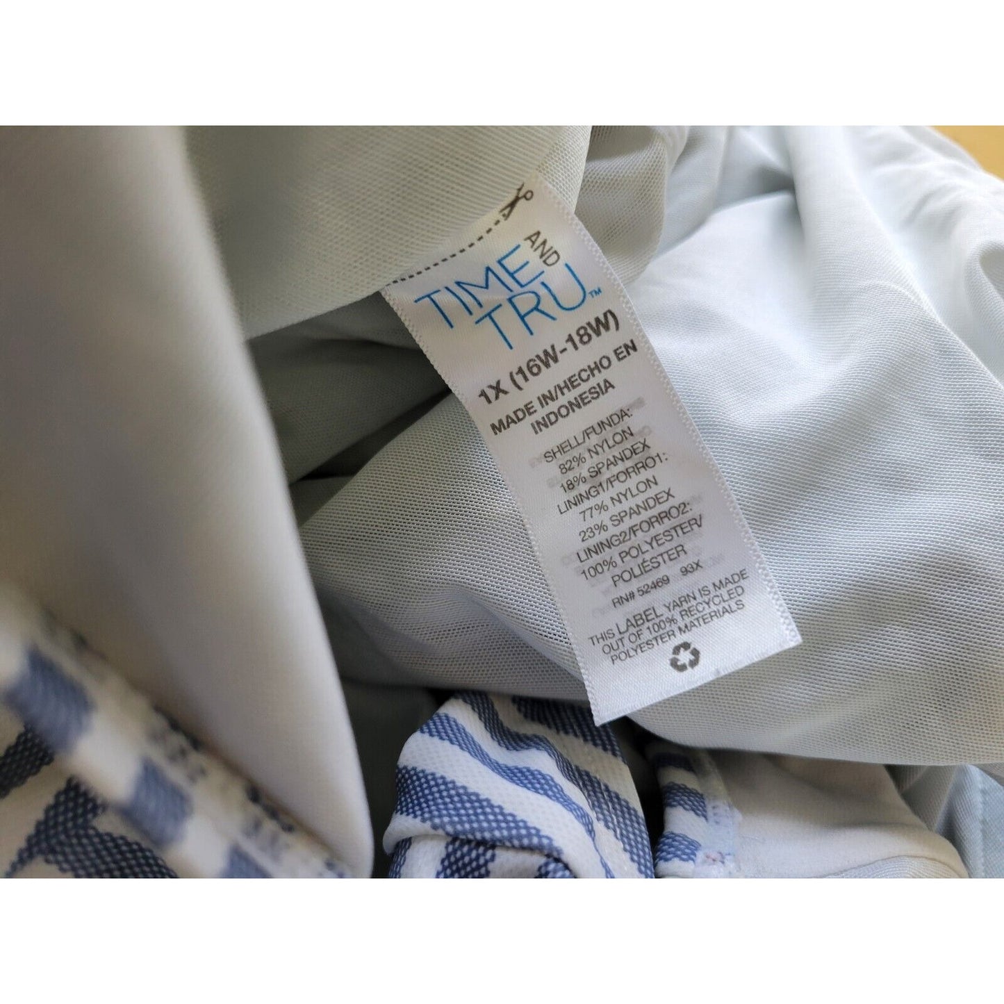 Time Tru Womens Swimsuit 1X One Piece Blue Stripe Plunge Bra Lined Wide Strap