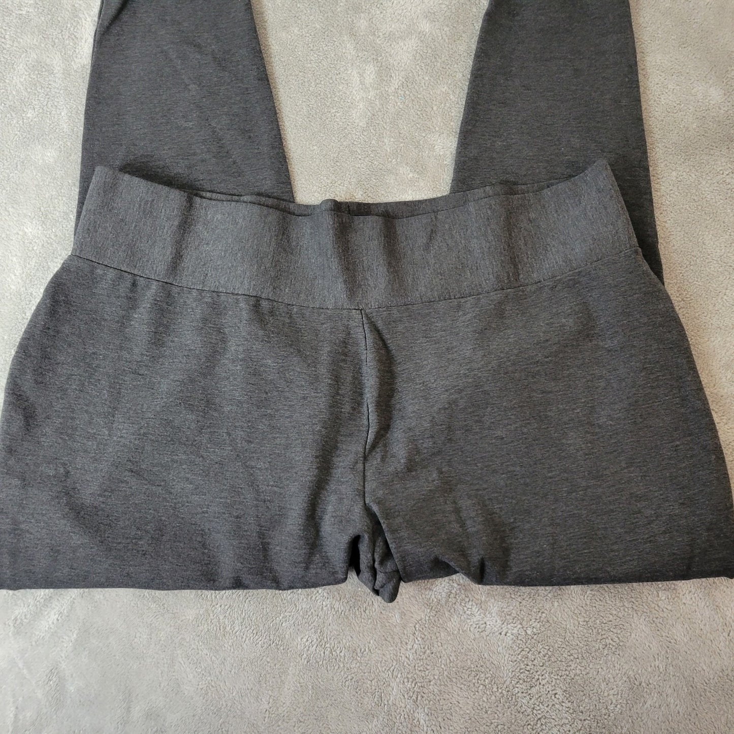 Tahari Womens Pants XXL Plus Capri Black Pull On Casual Nylon Rayon Spandex