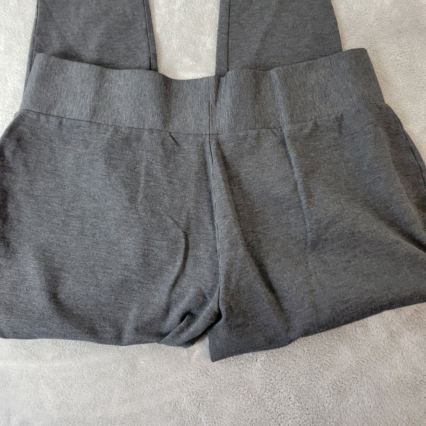 Tahari Womens Pants XXL Plus Capri Black Pull On Casual Nylon Rayon Spandex