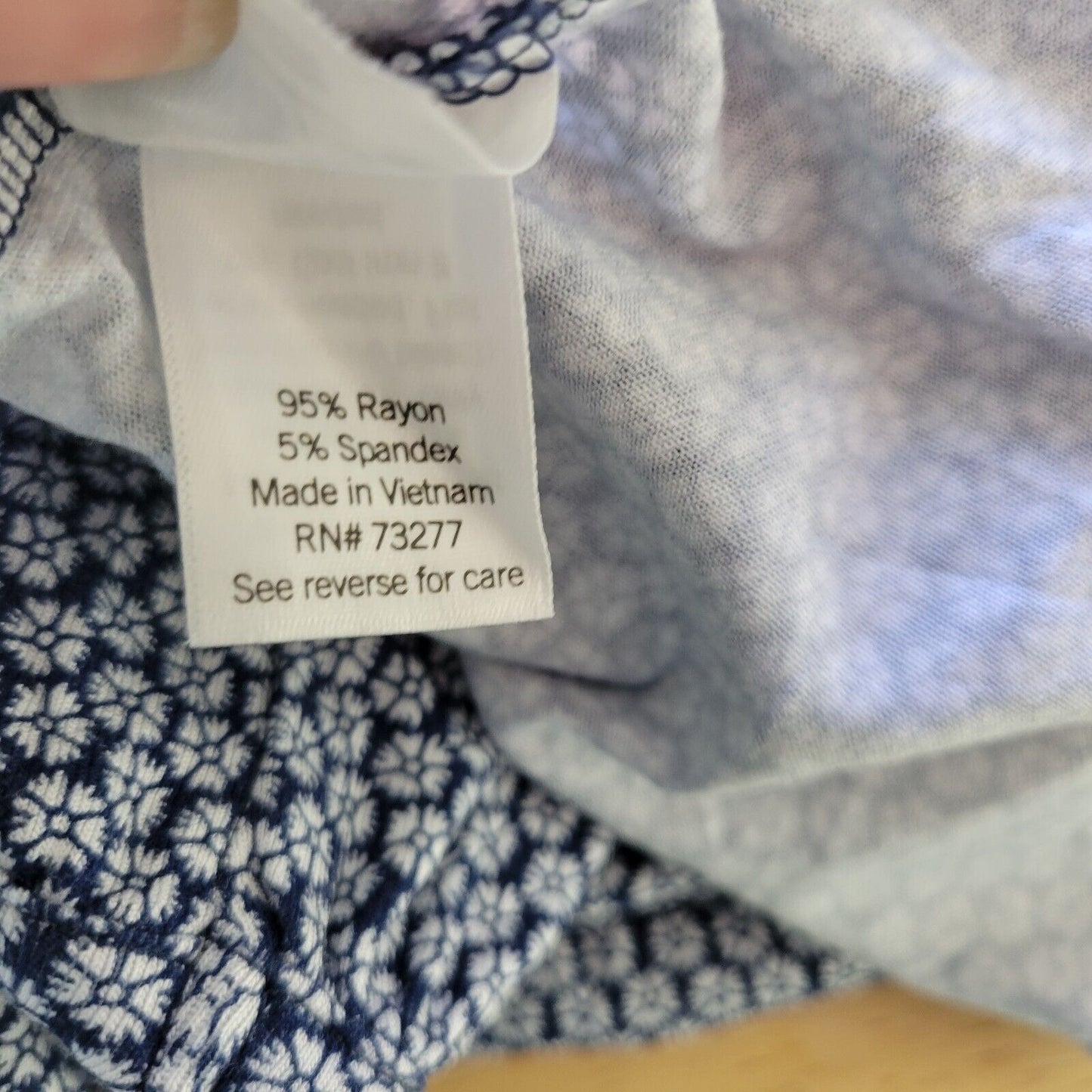 Croft Barrow Womens Top XL Tunic 3/4 Sleeve Blue Geometric Keyhole Lightweight