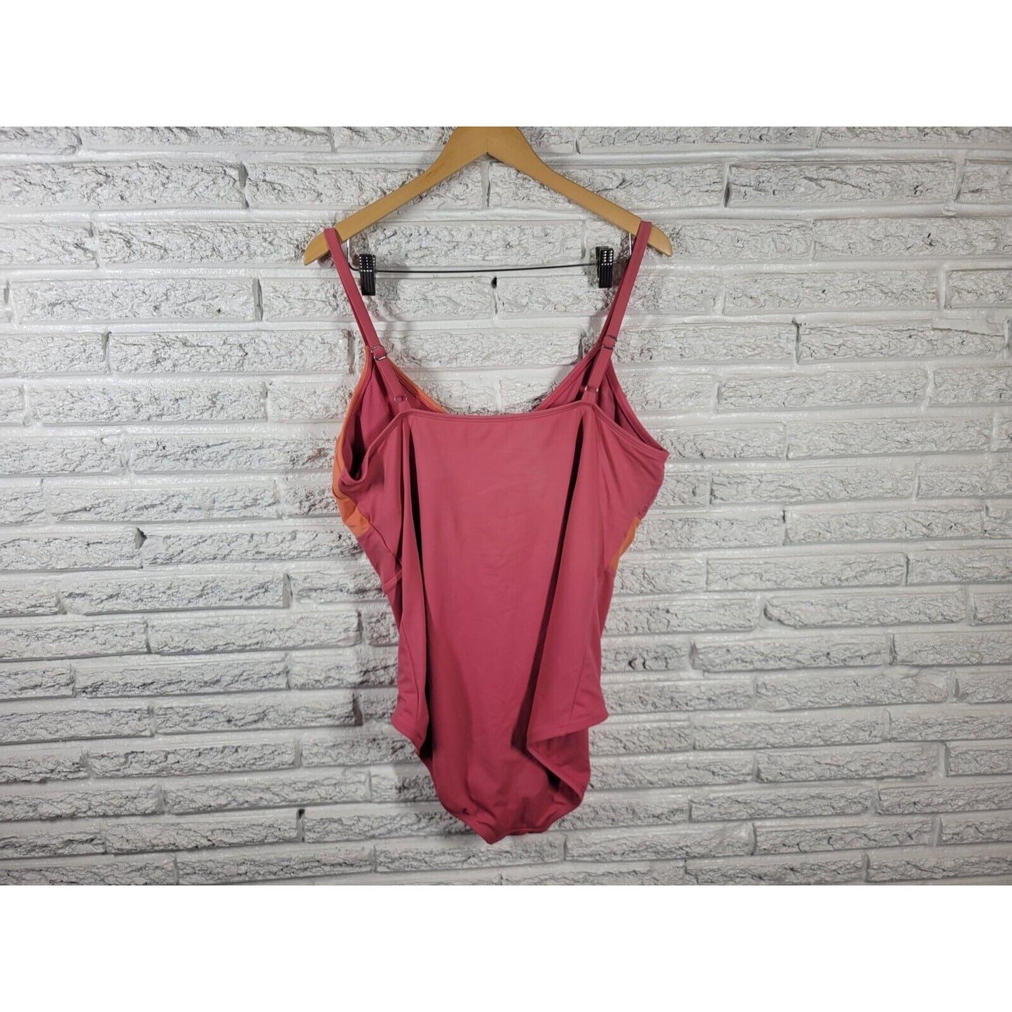 Time Tru Womens Swimsuit 2X One Piece Pink Open Belly Adjustable Spaghetti Bra