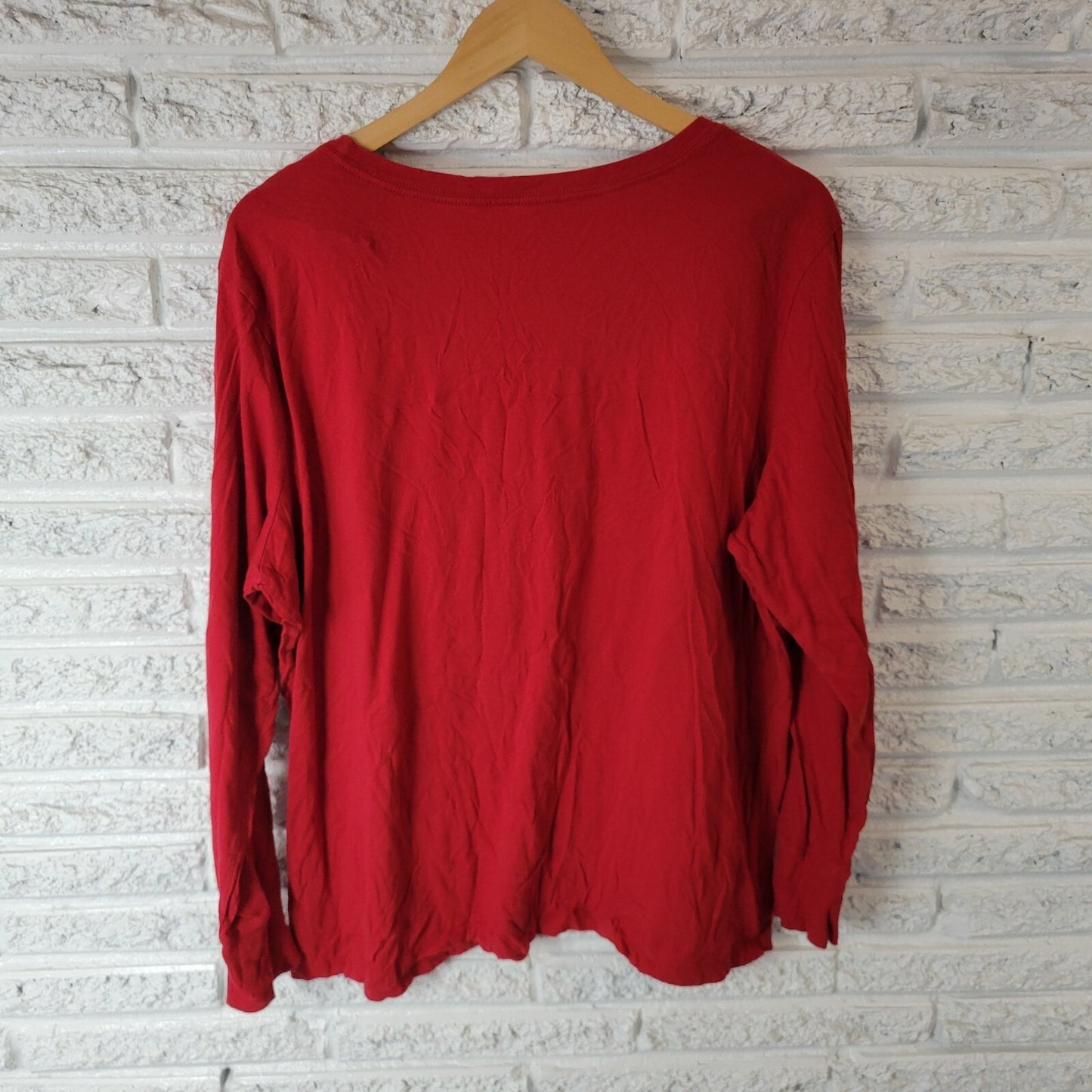 Christmas Old Navy Women Top XXL Plus Tee Santas Little Helper Red Cotton Holiday