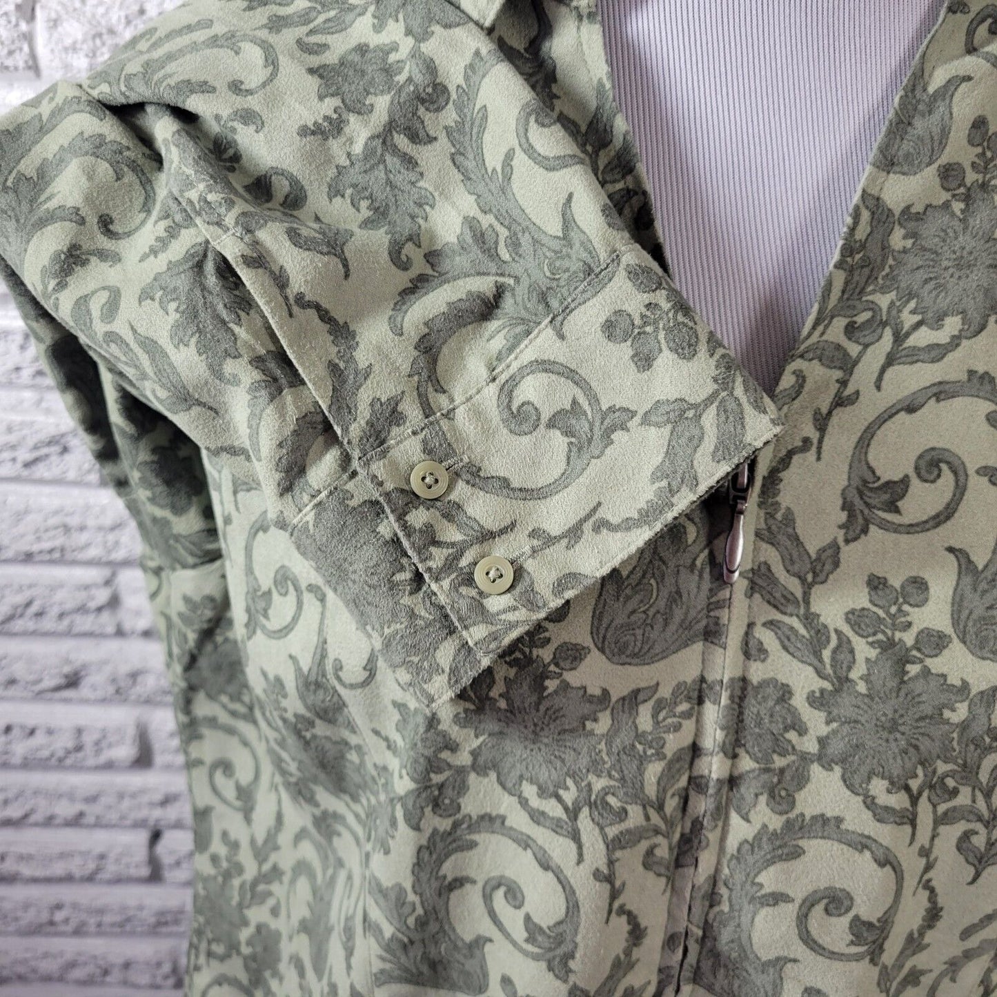 Croft Barrow Womens Top XXL Full Zip Jacket Lightweight Soft Velour Green Floral