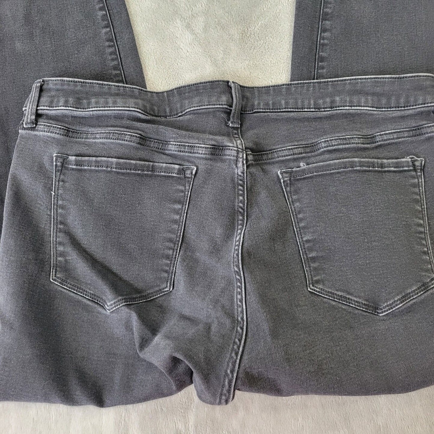 Old Navy Rockstar Womens Jeans 20 Super Skinny Black Denim Comfy Cotton Blend