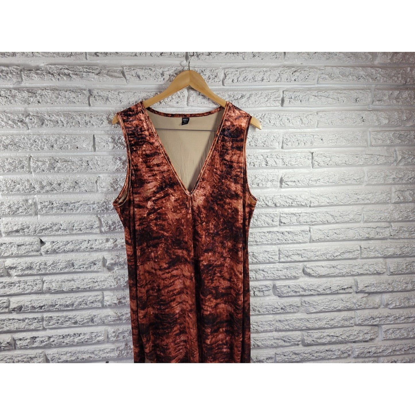 Shein Curve Womens Dress 2XL Plus Maxi Sleeveless Shift Shiny Brown Watercolor