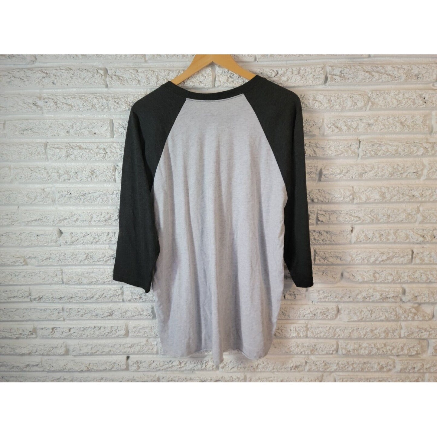 Christmas Unisex Adult Shirt XXL Tee Raglan Sleeve Pickup Truck Poly Blend Crew