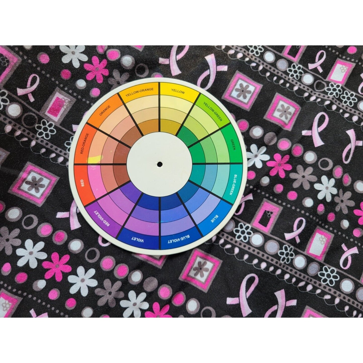 Peaches Scrub Top 3XL Short Sleeve Breast Cancer Awareness Ribbon Pockets Pink