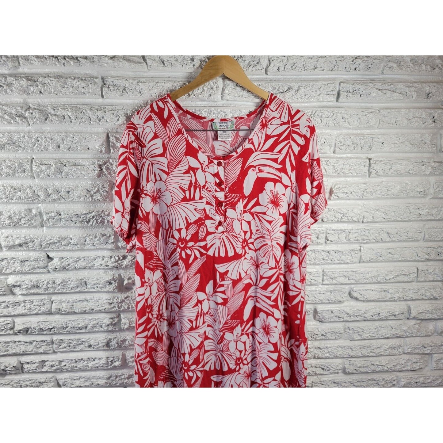 Desert Shores Womens Dress 1X Plus Mini Short Sleeve Red Floral Quarter Button