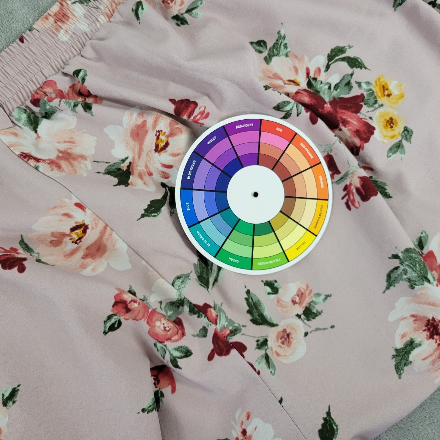 Torrid Womens Pants 3 3X Plus Pull On Lavender Floral Poly Blend Pockets Comfy