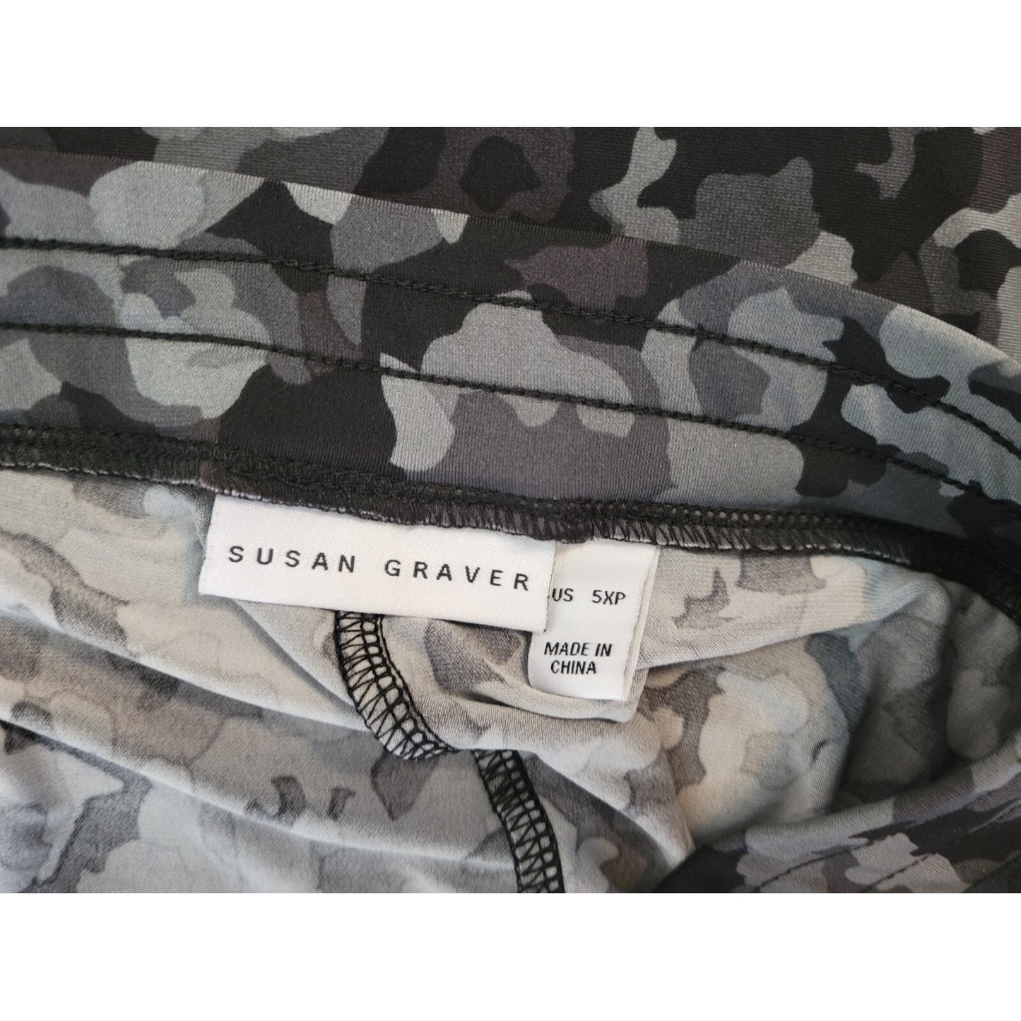 Susan Graver Womens Pants 5XP Plus Zip Hems Knit Black Camo Poly Blend Comfy