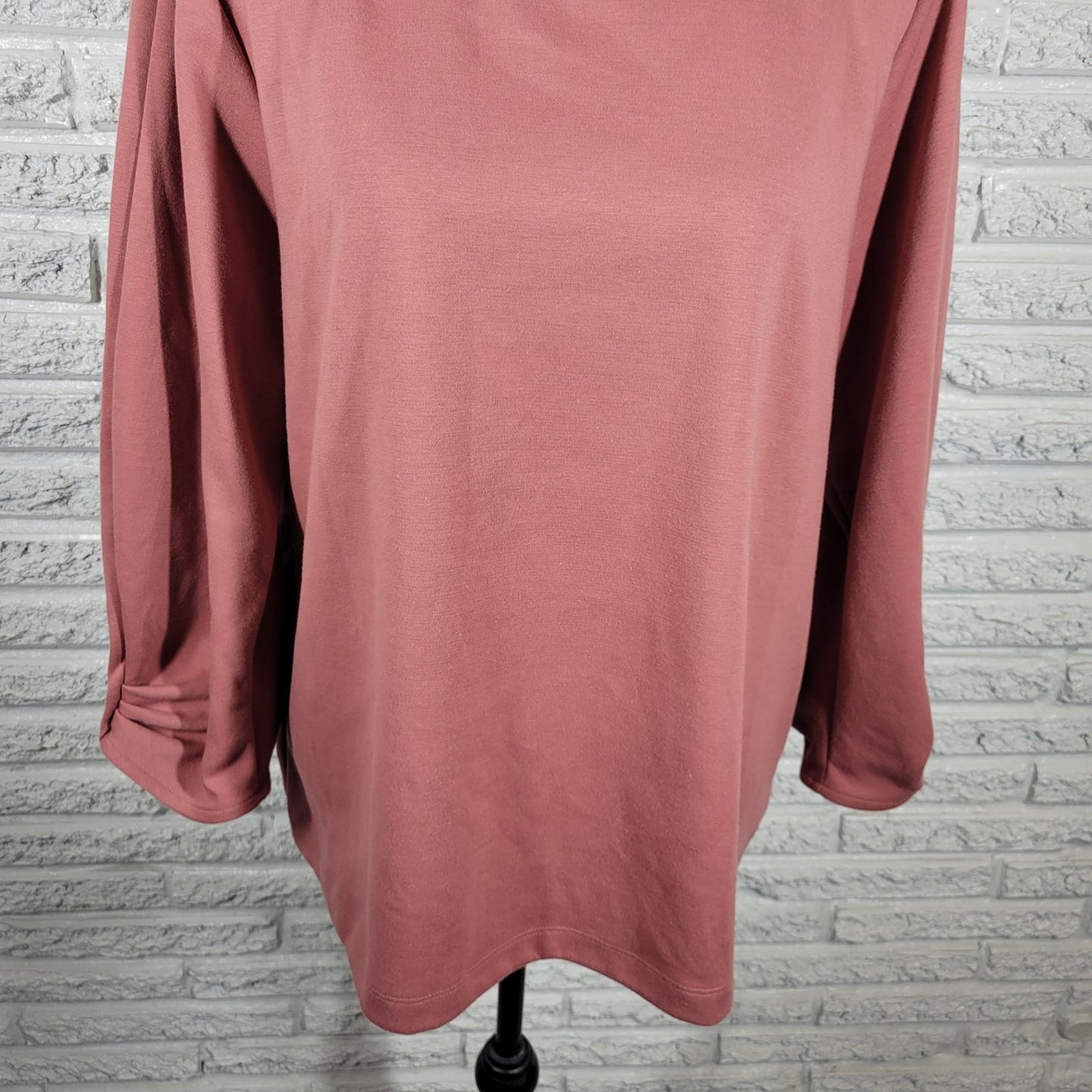 Liz Claiborne Womens Top XL Ruched 3/4 Sleeve Dusty Rose Poly Blend Soft Comfy
