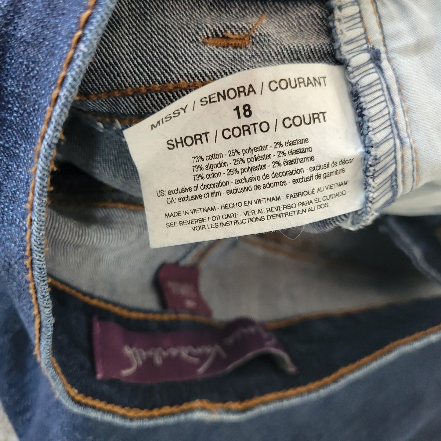 Gloria Vanderbilt Amanda Womens Jeans 18 Plus Straight Leg Comfy Dark Blue Denim