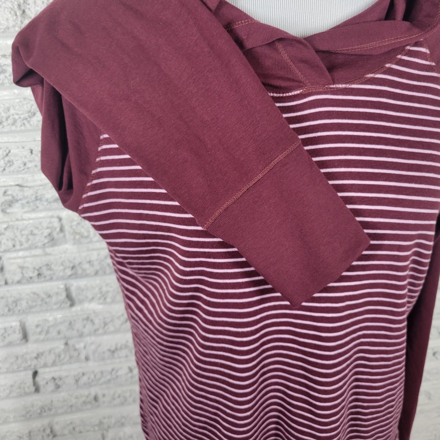 Eddie Bauer Women Top XL Tee Long Sleeve Hoodie Brown Stripe Cotton Blend Casual