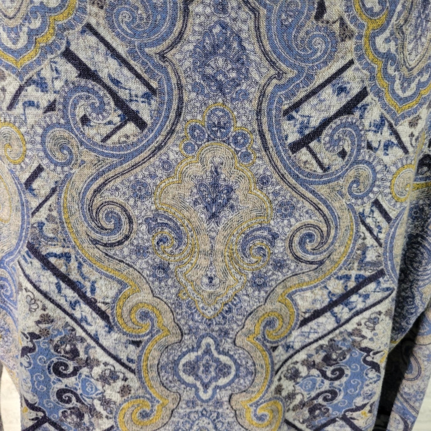 One World Live Let Live XL Top Black Geometric Studded 3/4 Sleeve Pullover