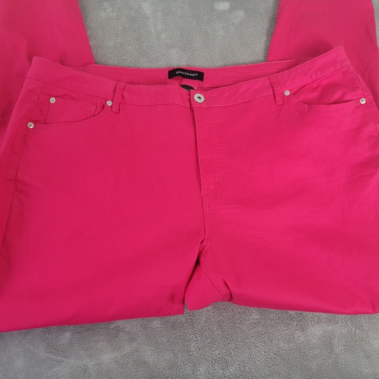 Ashley Stewart Womens Jeans 26 Plus Straight Leg Pink Denim Zip Fly Comfy New