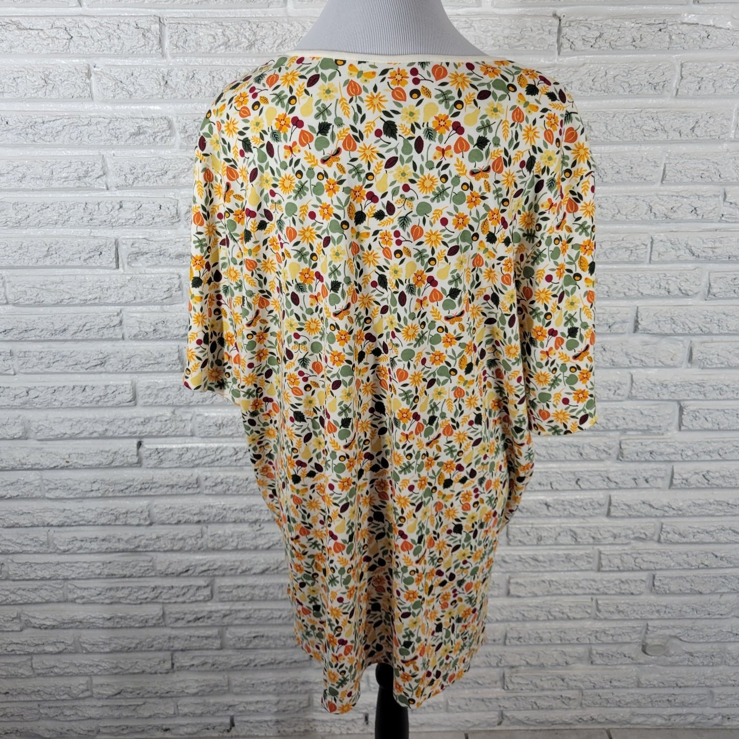 Liz Me Womens Top 1X 18 20 Plus Tee Tunic Yellow Green Floral Cotton Blend Comfy