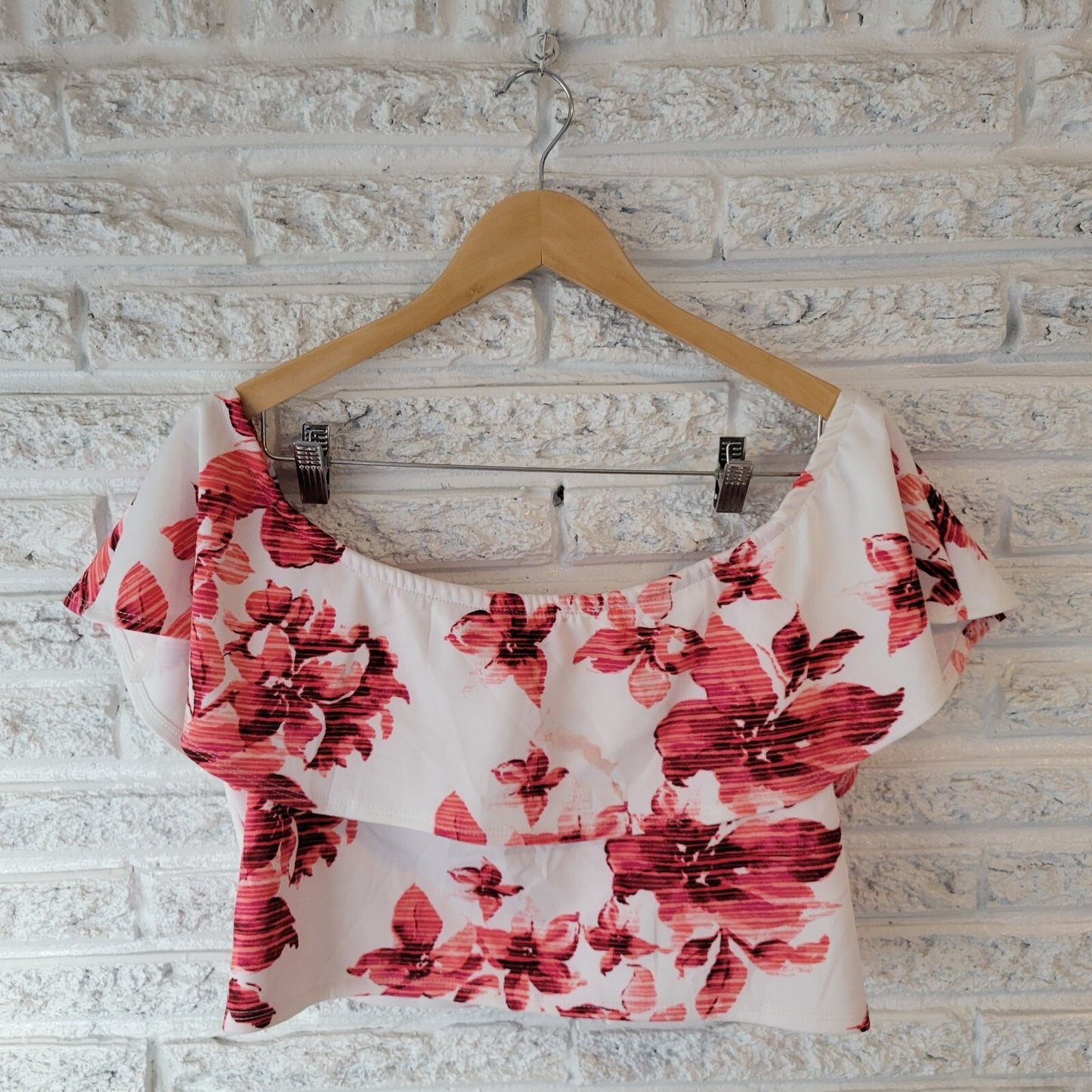Ashley Stewart Women Top 3X Plus Curvy Girl Crop Pink Red Floral On Off Shoulder