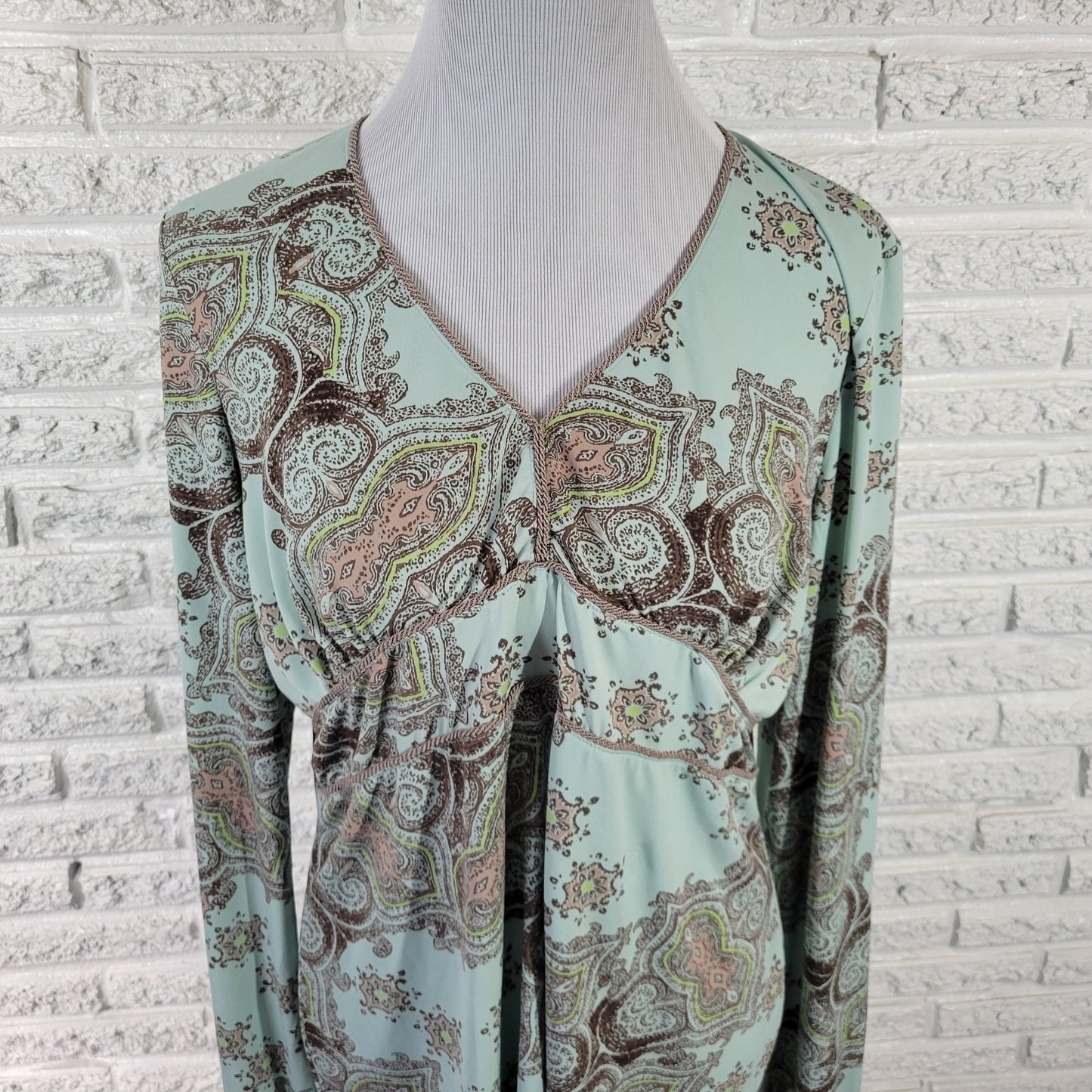 JH Collectibles Women Top Extra Large Corded Long Sleeve Blue Gray Paisley