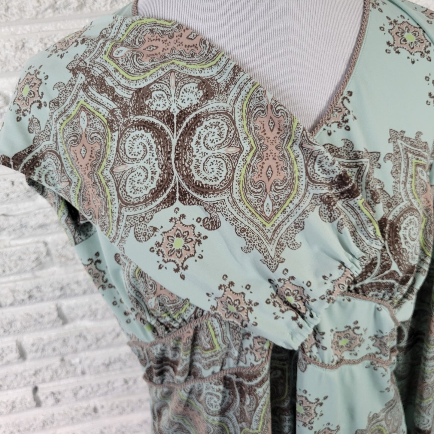JH Collectibles Women Top Extra Large Corded Long Sleeve Blue Gray Paisley
