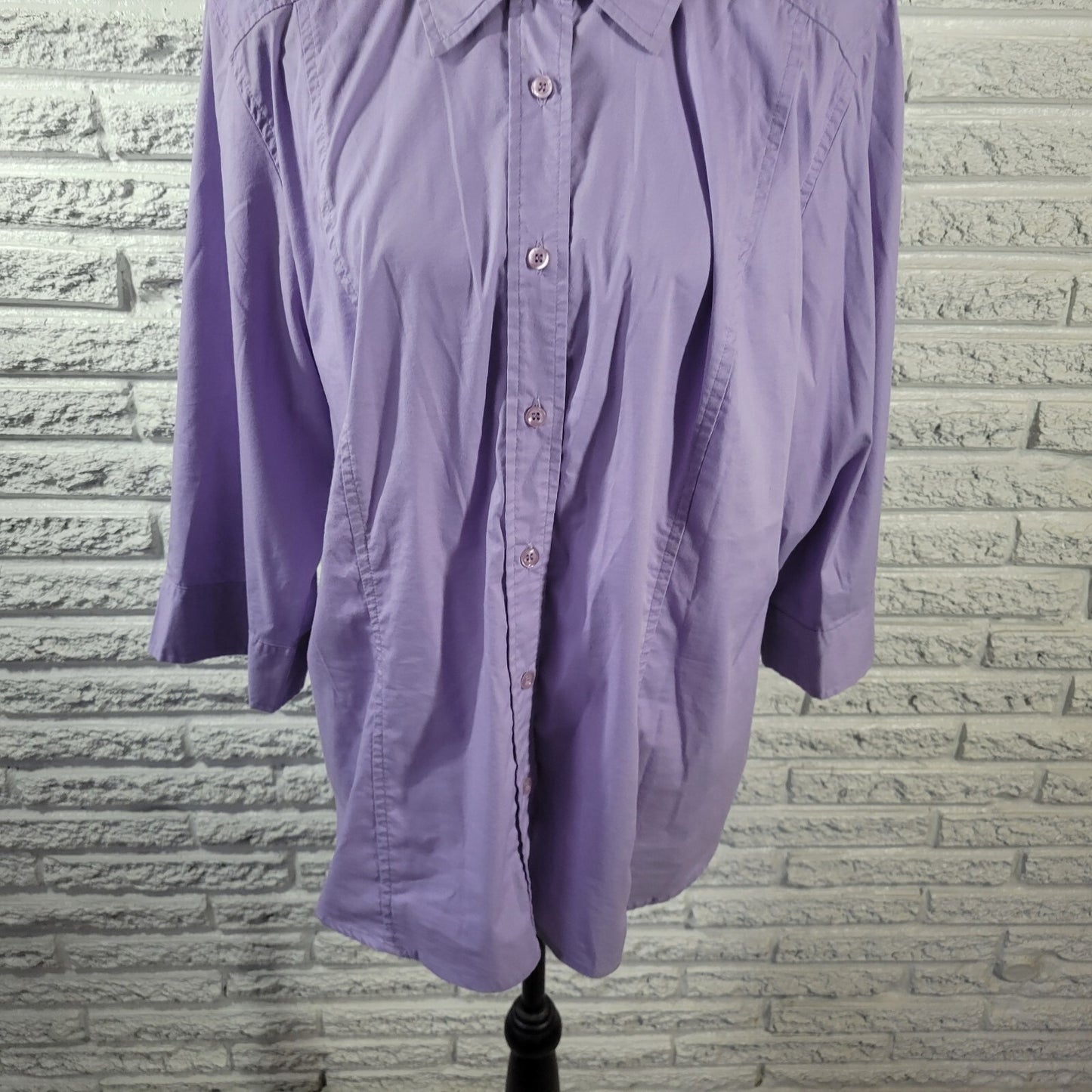 Avenue Womens Top 22 24 Plus 3/4 Sleeve Lavender Lightweight Classic Fit Button