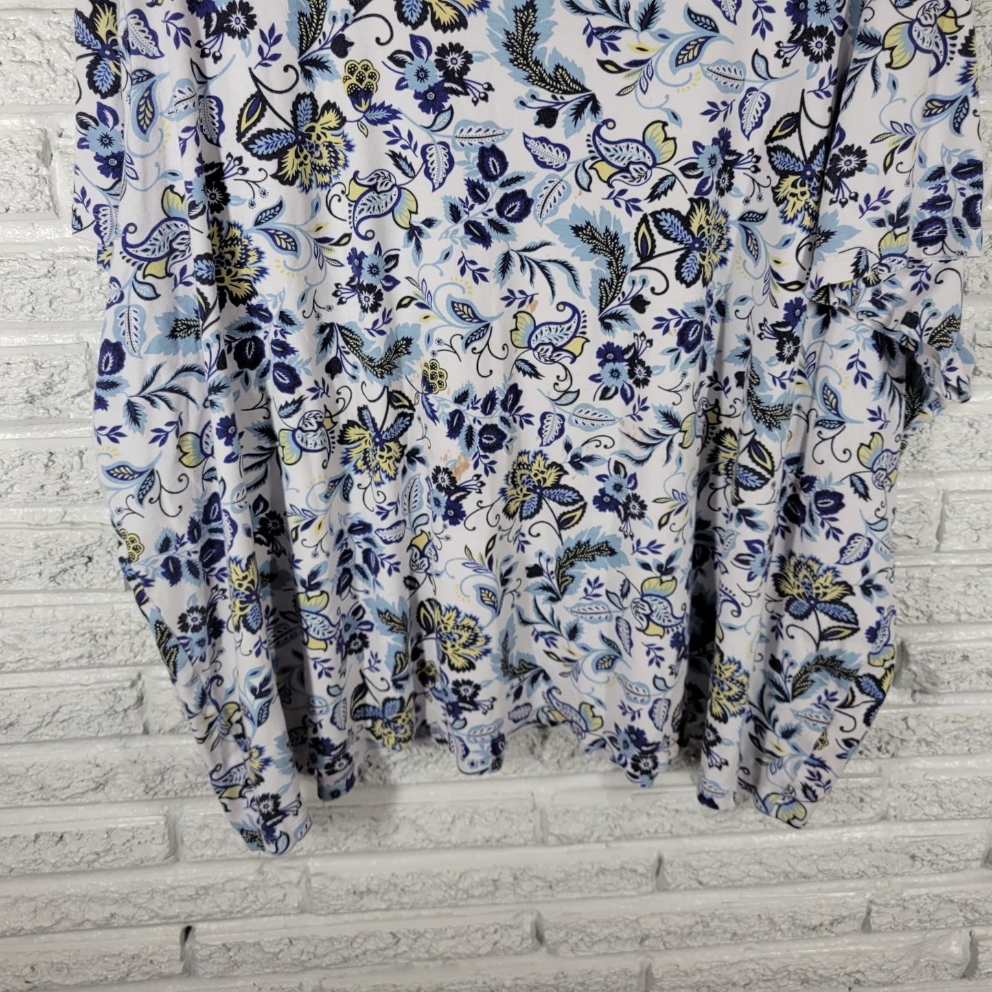 Basic Editions Womens Top 4X Plus Tee Short Sleeve Cotton Blue Yellow Floral