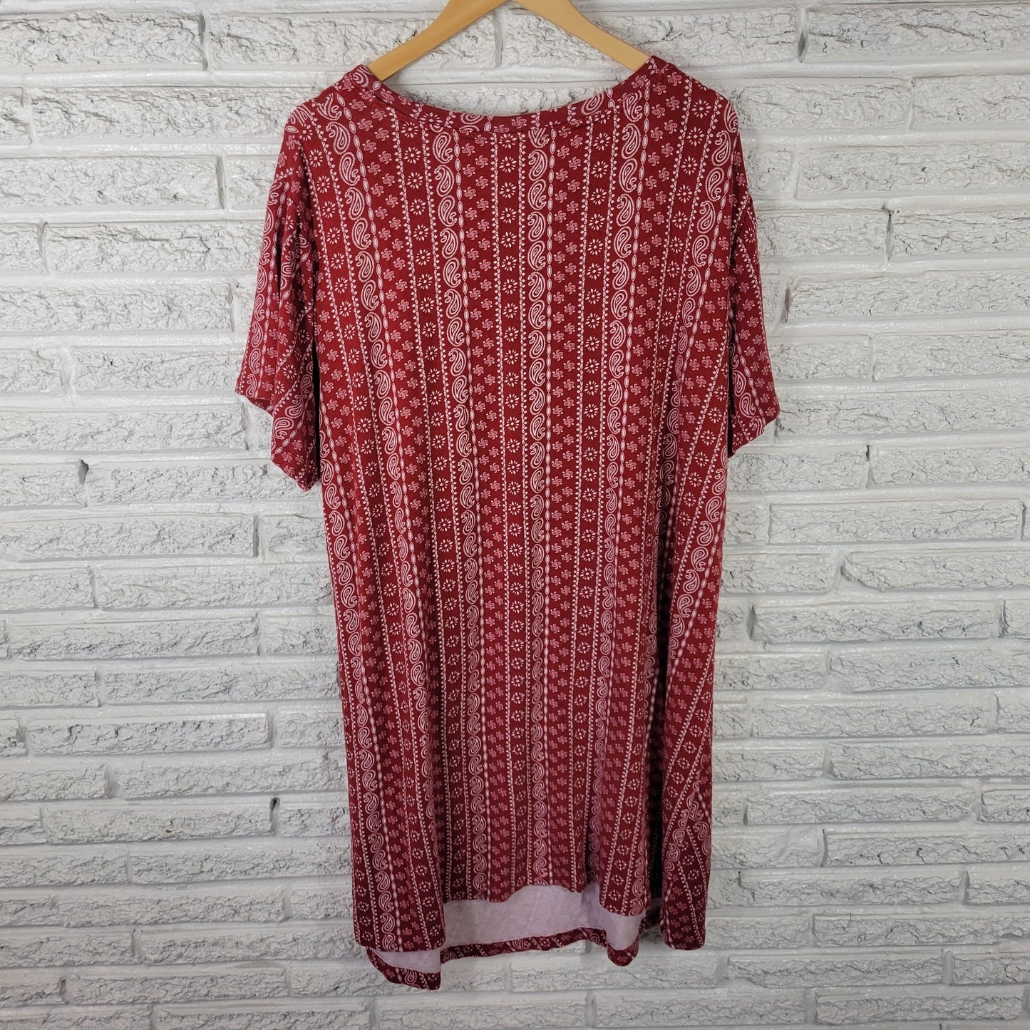 Live Well Active Womens Dress 26W 28W Plus Mini Short Sleeve Red Paisley Comfy