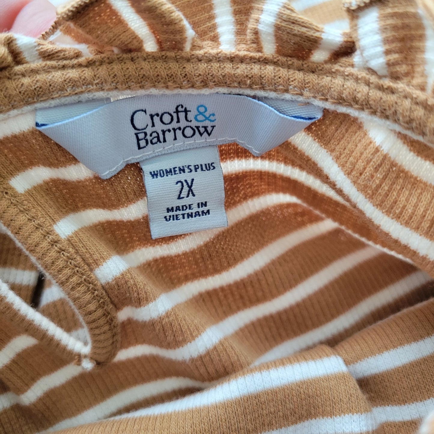 Croft Barrow Womens Top 2X Plus Tan Stripe Frilly Neck Back Keyhole Knit Casual