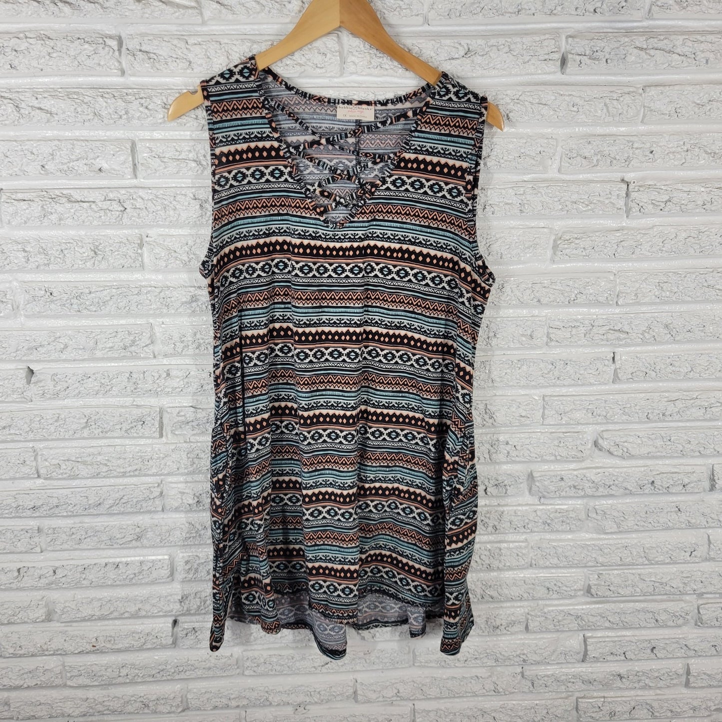 Bobbie Brooks Women Top 1X Plus Tunic Black Geometric Pockets Lattice Neck Comfy