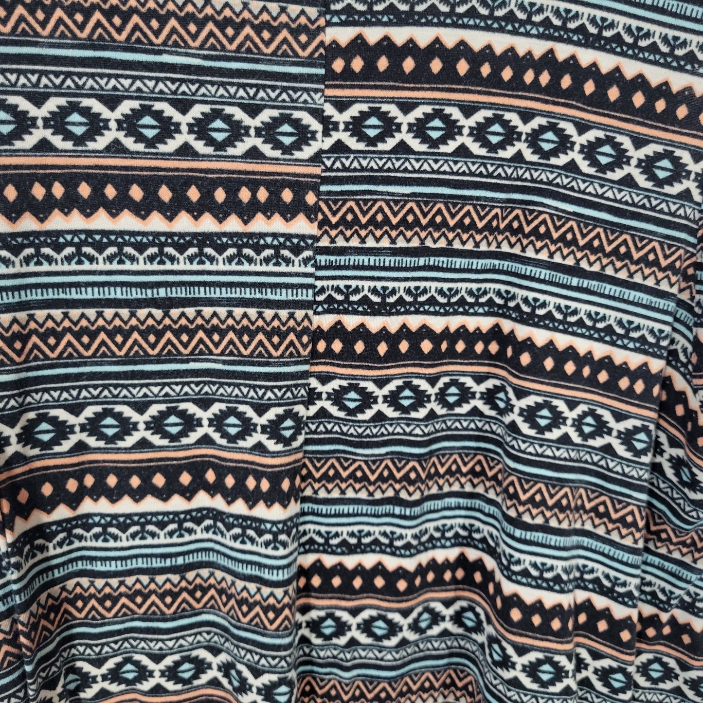 Bobbie Brooks Women Top 1X Plus Tunic Black Geometric Pockets Lattice Neck Comfy