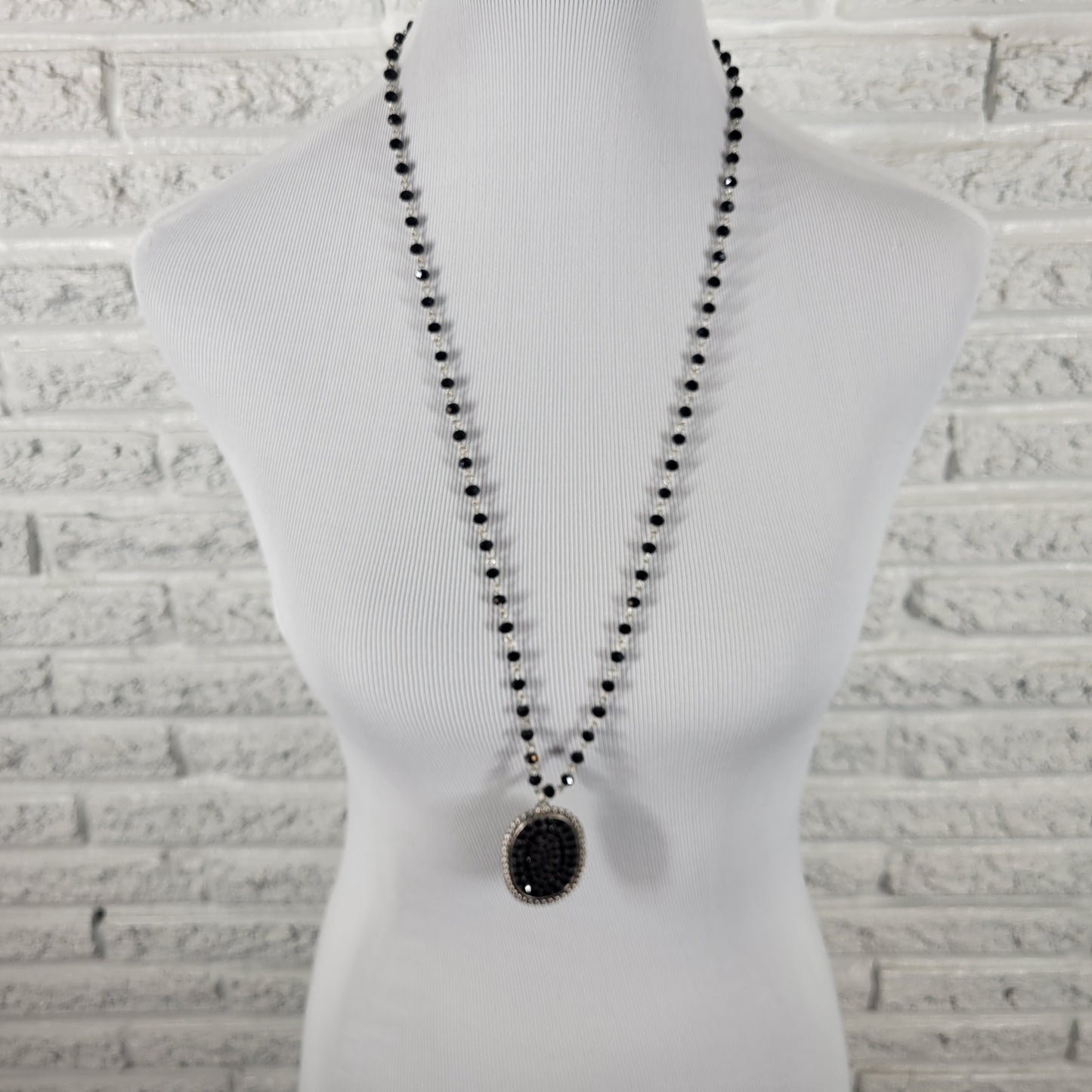 Vintage Black Crystal Beaded Statement Necklace Oval Rhinestone Pendant N28E