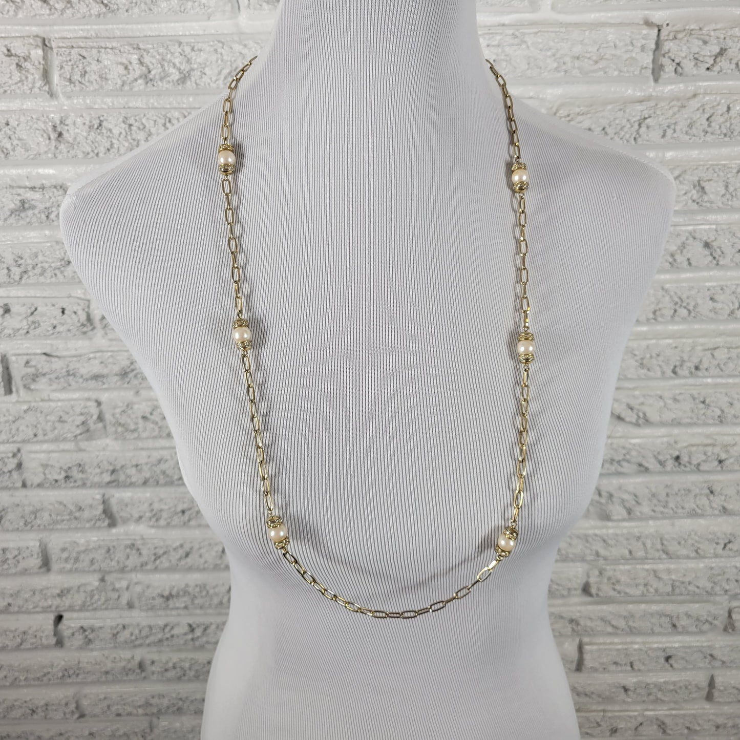 Vintage Gold Tone Long Paperclip Chain Necklace Faux Pearl Rhinestone 34" N32E