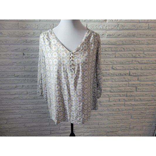 Croft Barrow Womens Top Extra Large 3/4 Sleeve Quarter Button Gray Floral