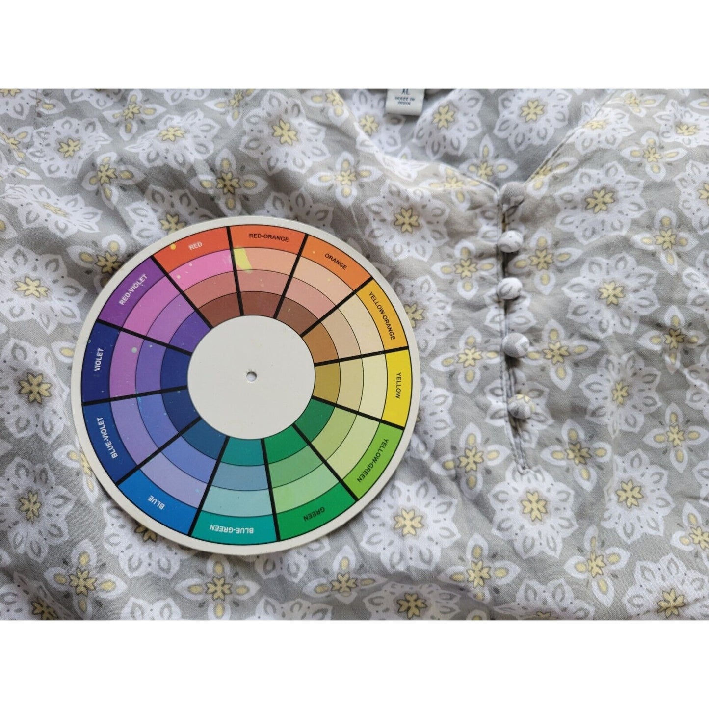 Croft Barrow Womens Top Extra Large 3/4 Sleeve Quarter Button Gray Floral