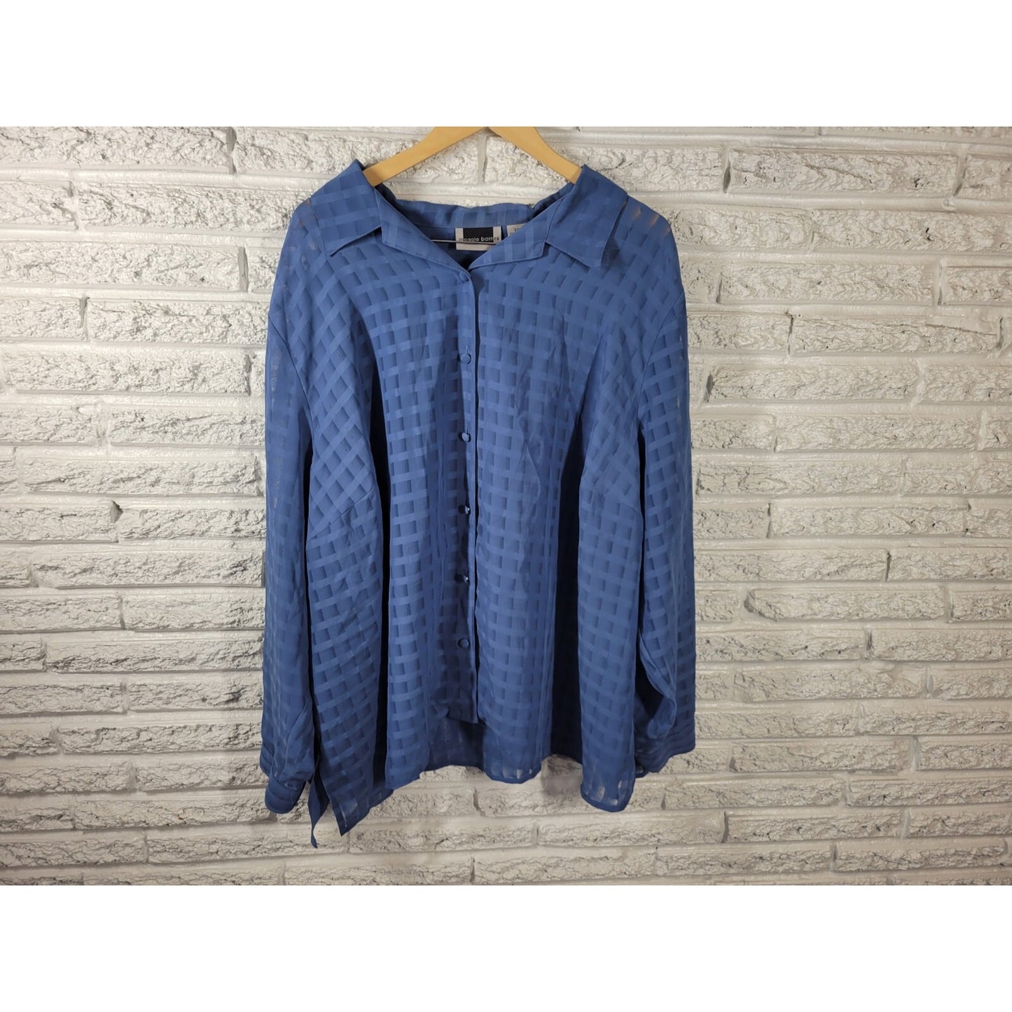 Maggie Barnes Womens Top 32W Plus Long Sleeve Blue Button Lightweight Sheer