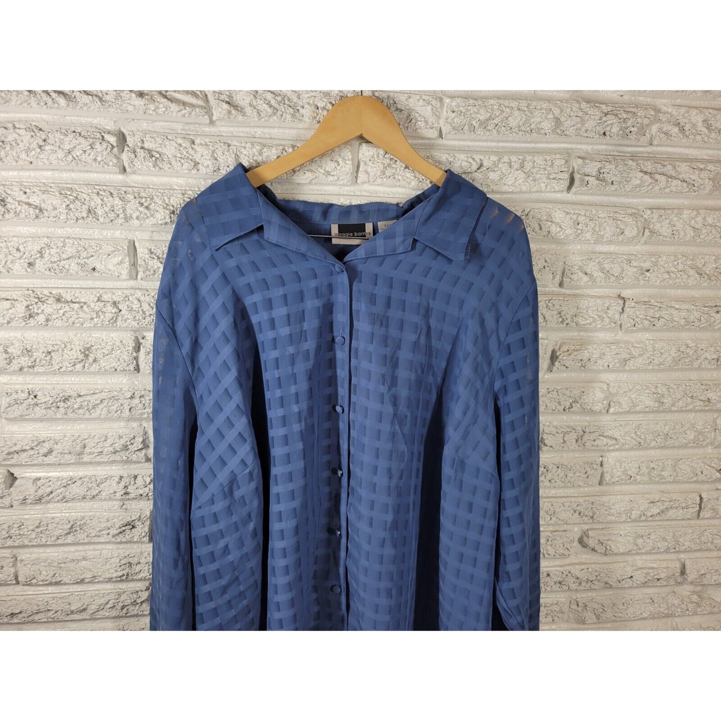 Maggie Barnes Womens Top 32W Plus Long Sleeve Blue Button Lightweight Sheer