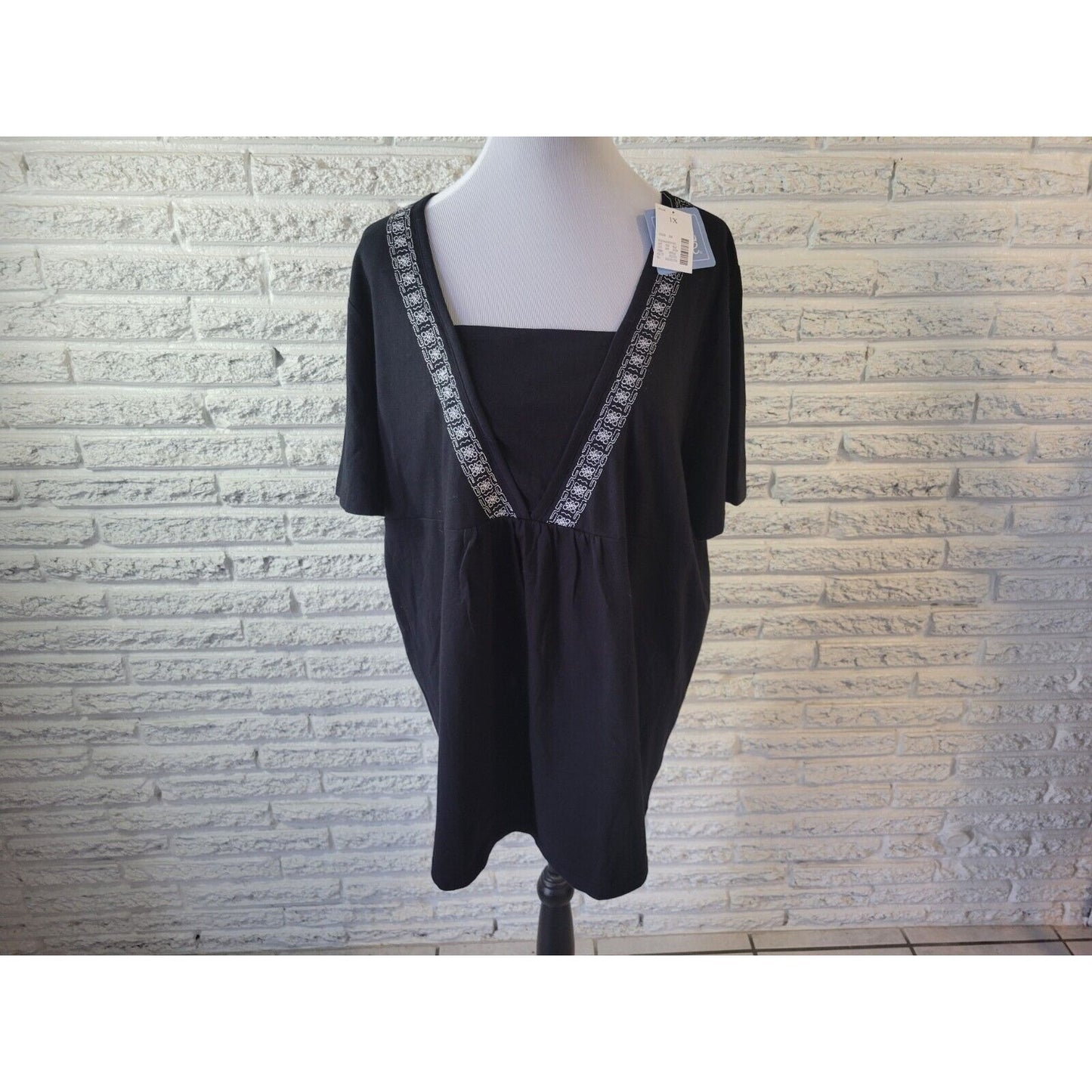 Liz & Me Womens Top 1X Plus Short Sleeve Embroidered Black Casual Stretch Basic