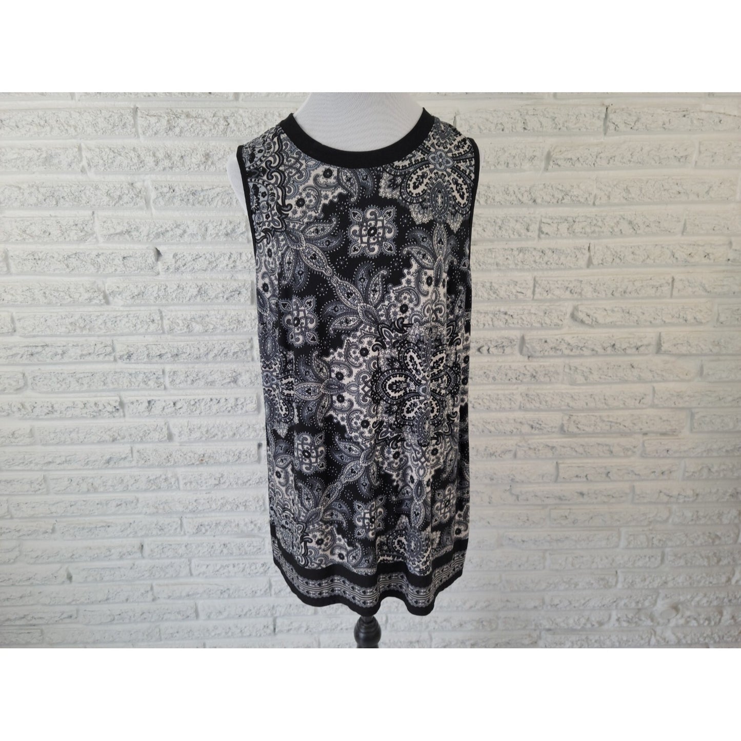 Alyx Womens Top 0X Plus Sleeveless Pullover Black Paisley Stretchy USA Casual