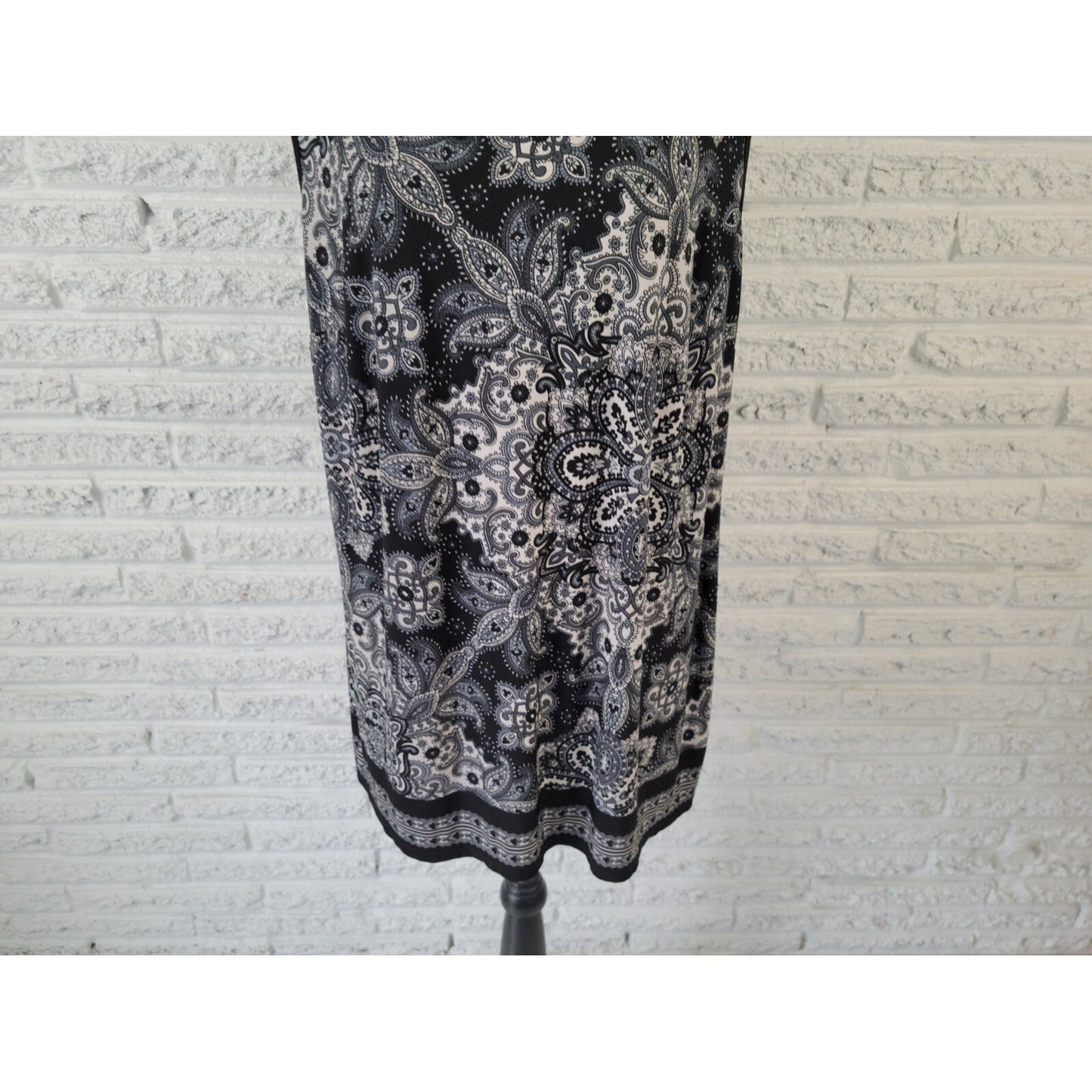 Alyx Womens Top 0X Plus Sleeveless Pullover Black Paisley Stretchy USA Casual