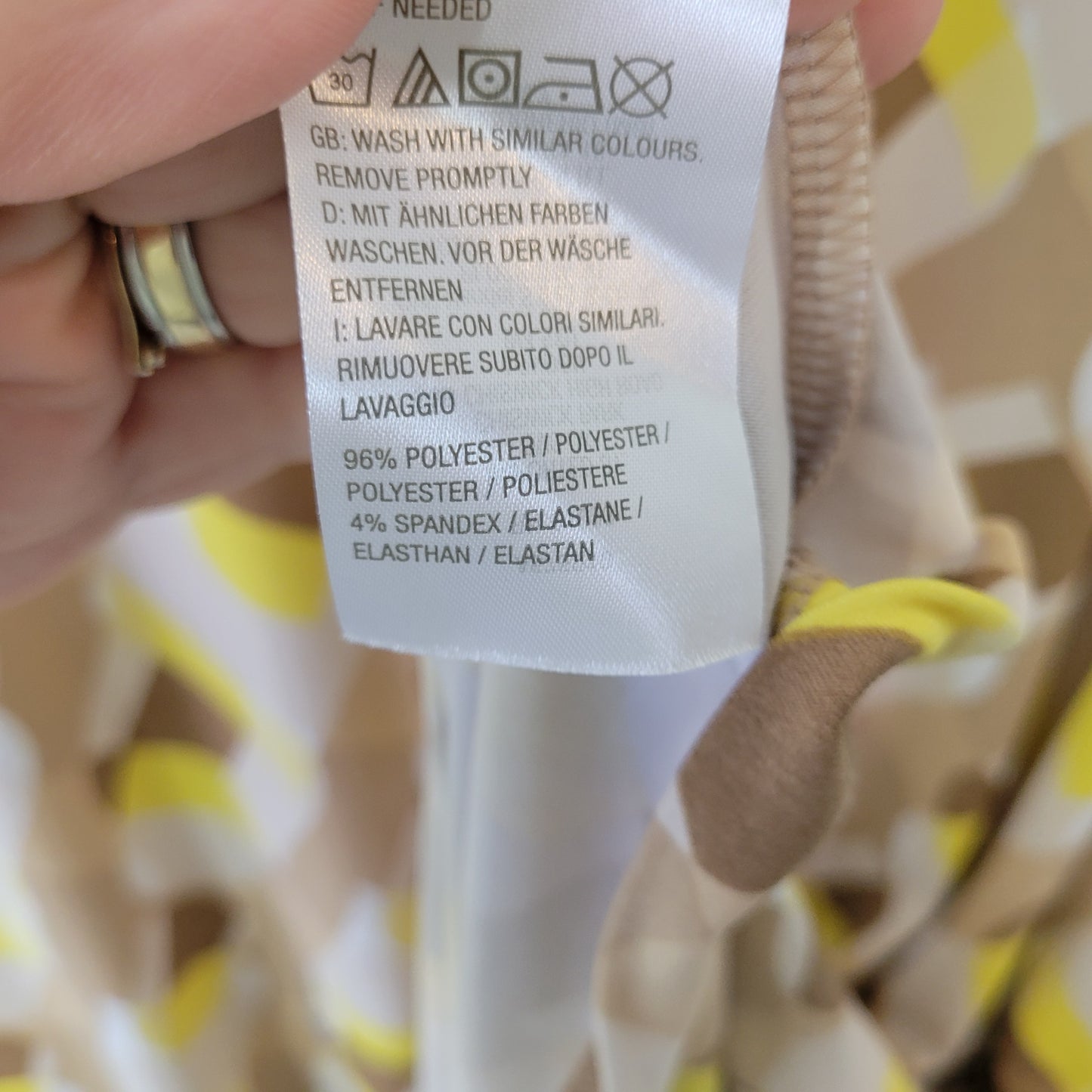 Susan Graver 1X Plus Yellow Tan Geometric V-Neck 3/4 Sleeve Dress GEO232E