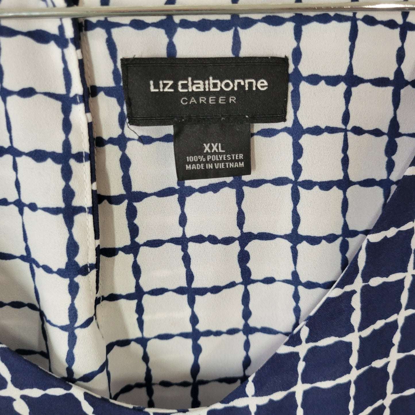 Liz Claiborne XXL Blue Geometric Top Women's Sleeveless V-Neck Keyhole GEO191E