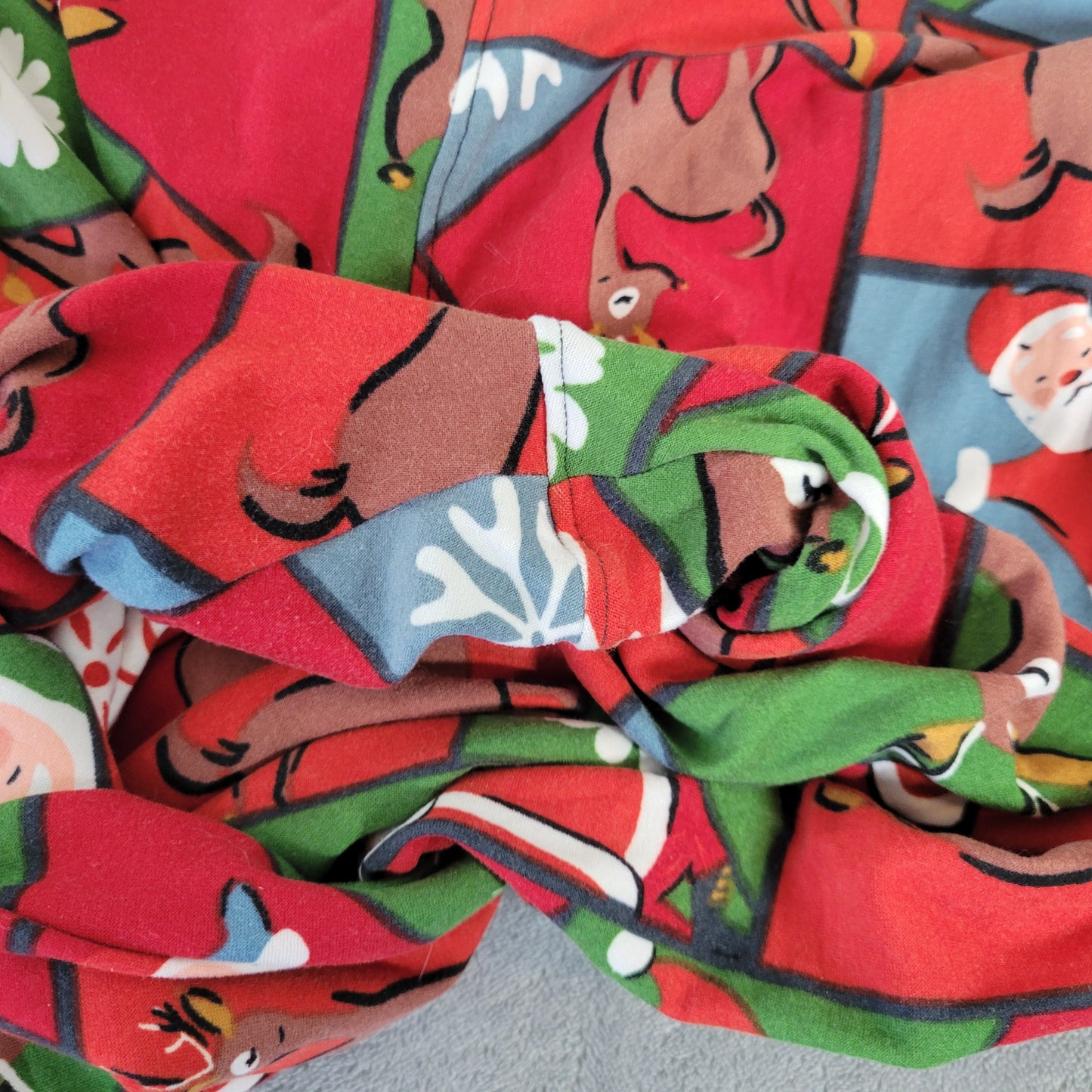 LuLaRoe Lot 2 TC2 18-26 Santa Christmas Multicolor Stretch Leggings NOV111E