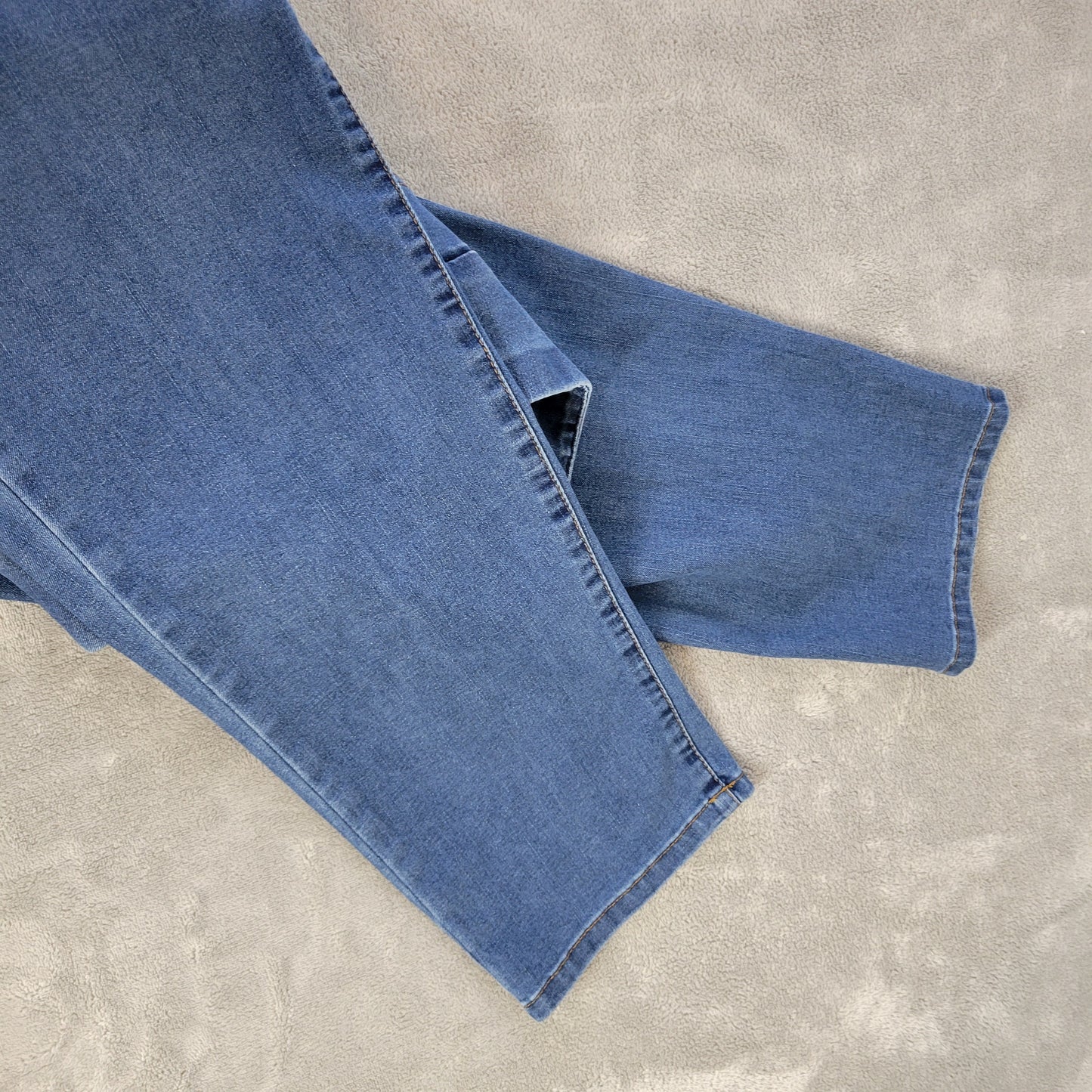 Woman Within Jeans 16W Plus Size Skinny Leg Pull-On Stretch Denim Pockets SKI3E