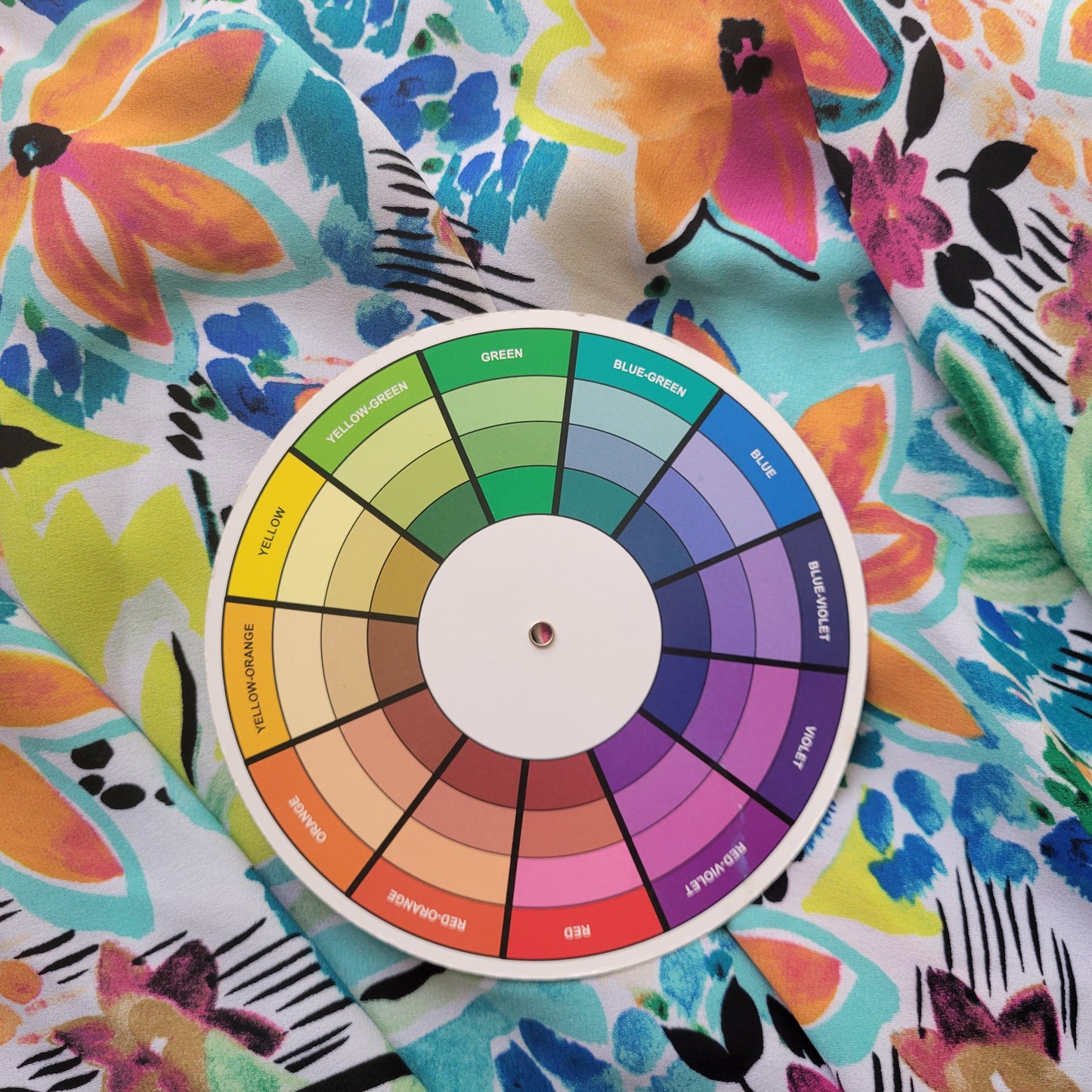 Slim Factor Investments 2X Blue Orange Yellow Floral Cold Shoulder Top FLO75E