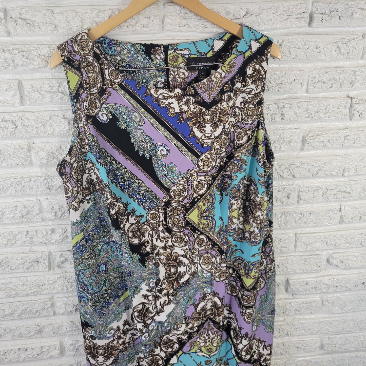 Connected Women's 20W Multicolor Paisley Sleeveless Stretch Shift Dress PAI2XE